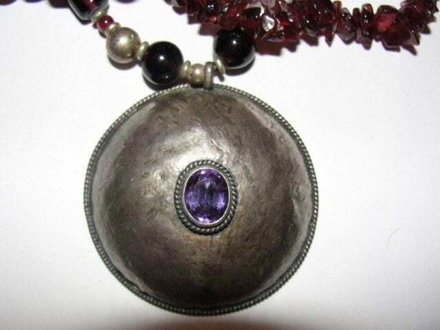 Designer Silver Amethyst Pendant with Glass Garnet Bead Necklace Size ONE SIZE - 3 Thumbnail