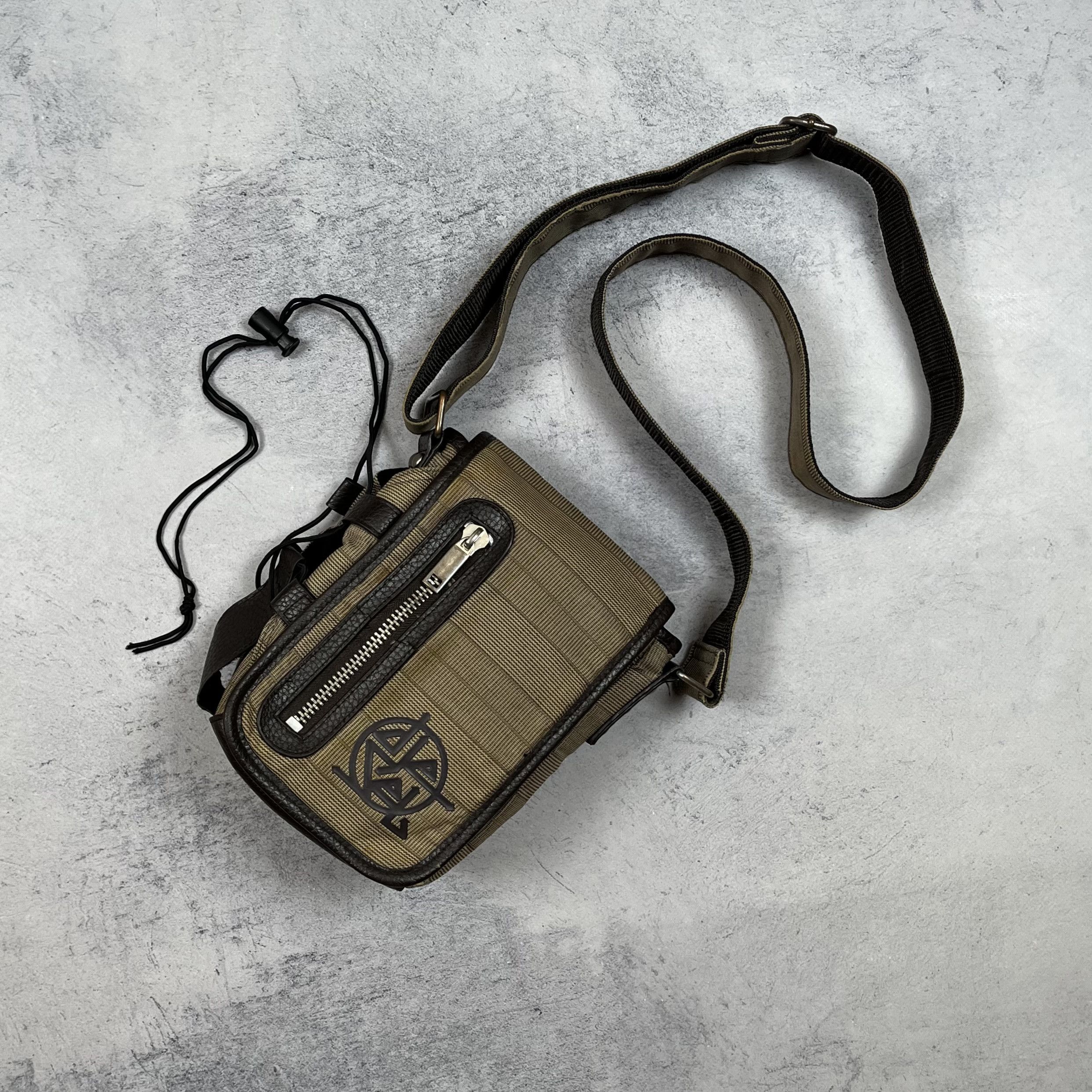 Diesel Vintage Diesel Avant-Garde Shoulder Bag 2000’s Size ONE SIZE - 1 Thumbnail