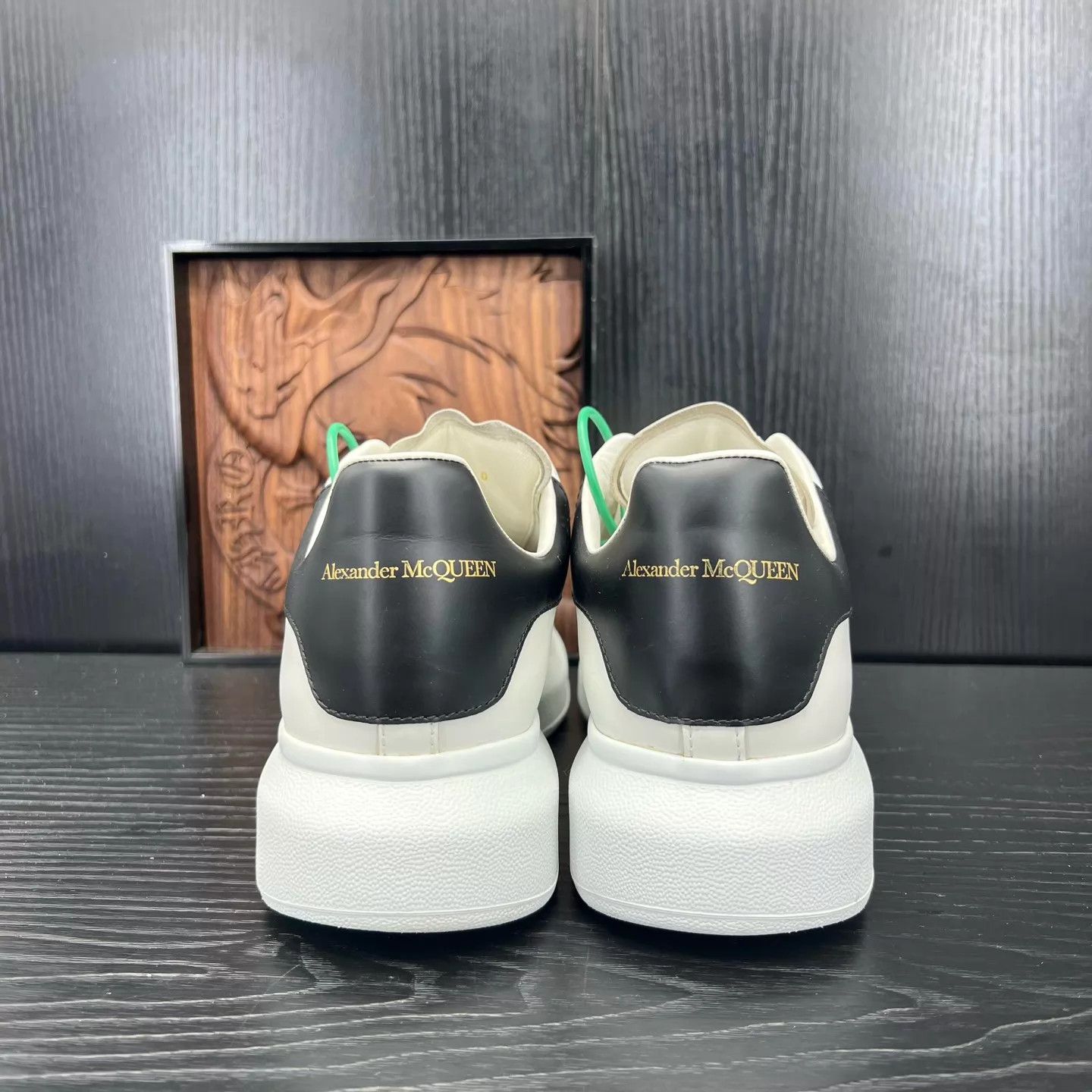 Alexander McQueen Alexander McQueen Black Tail Smooth Calf 41 Size US 8 / EU 41 - 5 Thumbnail