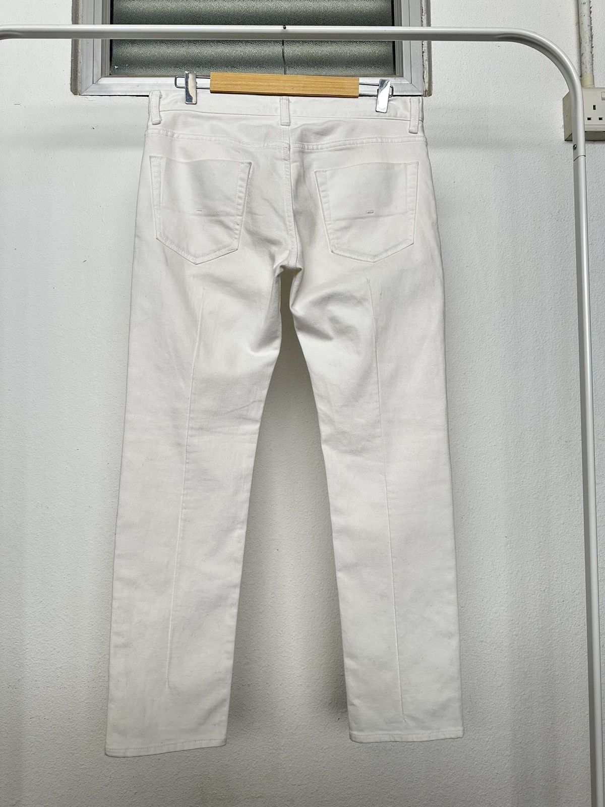 Uru 13FW URU - White denim jeans Size US 33 - 12 Thumbnail