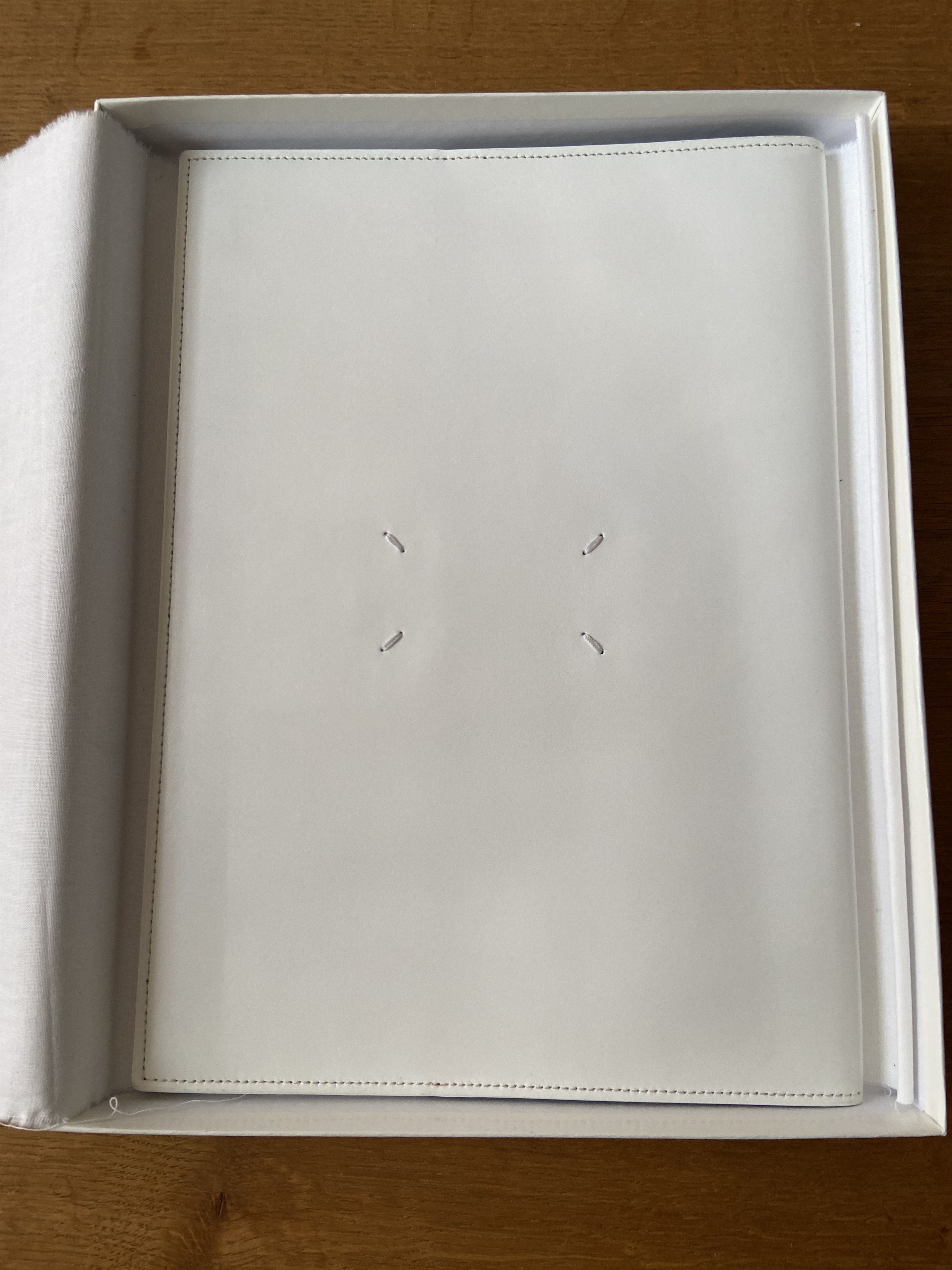 Maison Margiela Maison Margiela New large(12”x 8.5”)leather document holder Size ONE SIZE - 2 Thumbnail