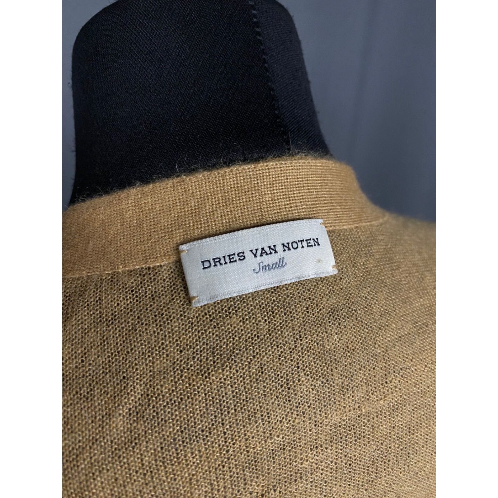Dries Van Noten Dries Van Noten Women's Beige Brown Cashmere Knitted Cardiga Size S / US 4 / IT 40 - 9 Thumbnail