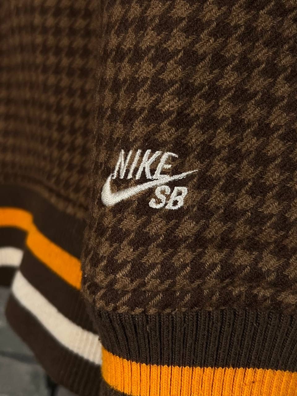 Nike Very Rare Nike SB Wool Varsity Jacket RESN Size US XL / EU 56 / 4 - 4 Thumbnail
