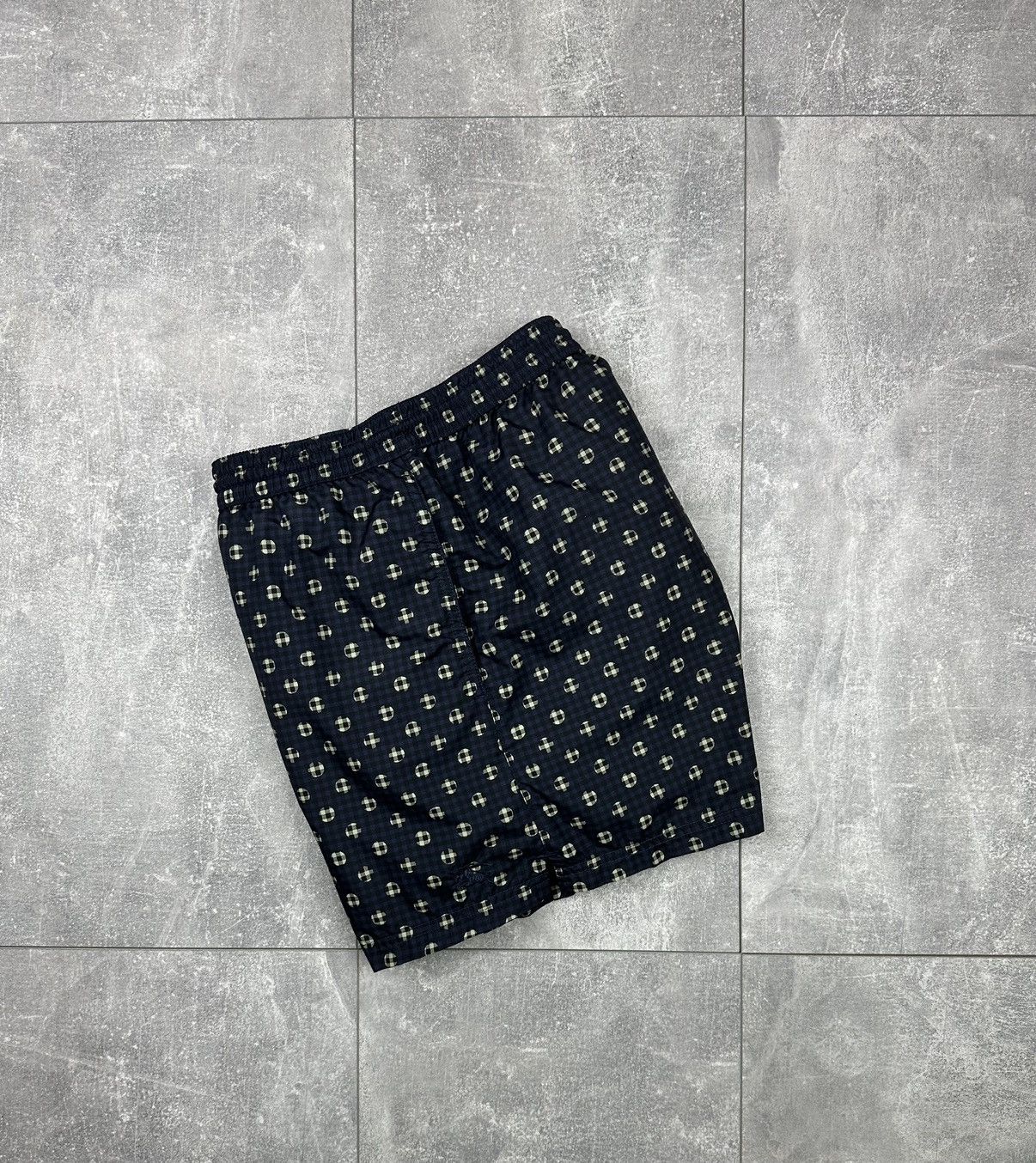 Burberry Burberry Brit Swimwear Small Logo Luxury Shorts Size US 40 / EU 56 - 1 Thumbnail