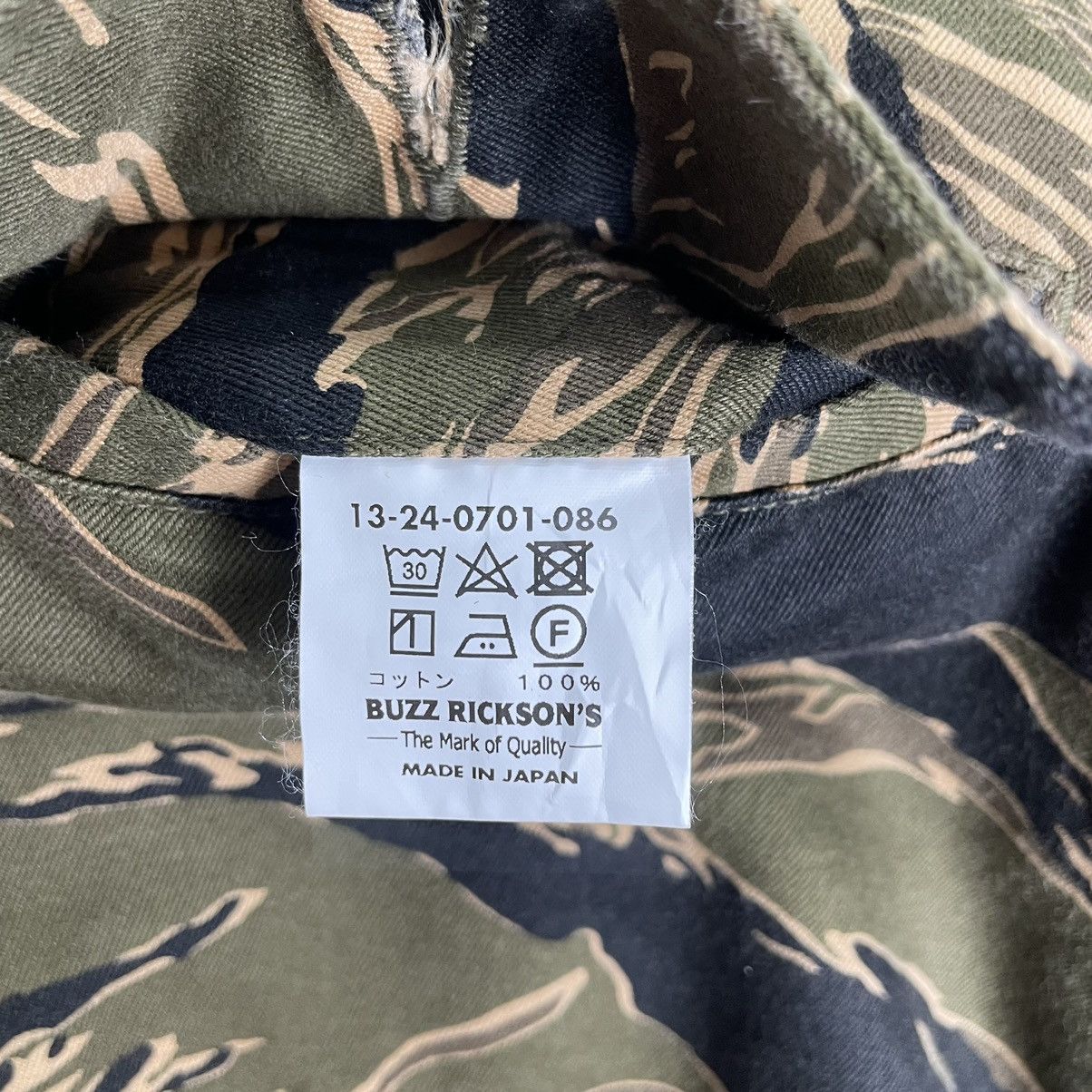 Buzz Rickson's ⚡️BUZZ RICKSONS TIGER STRIPES HALF CARGO PANTS Size US 32 / EU 48 - 7 Thumbnail