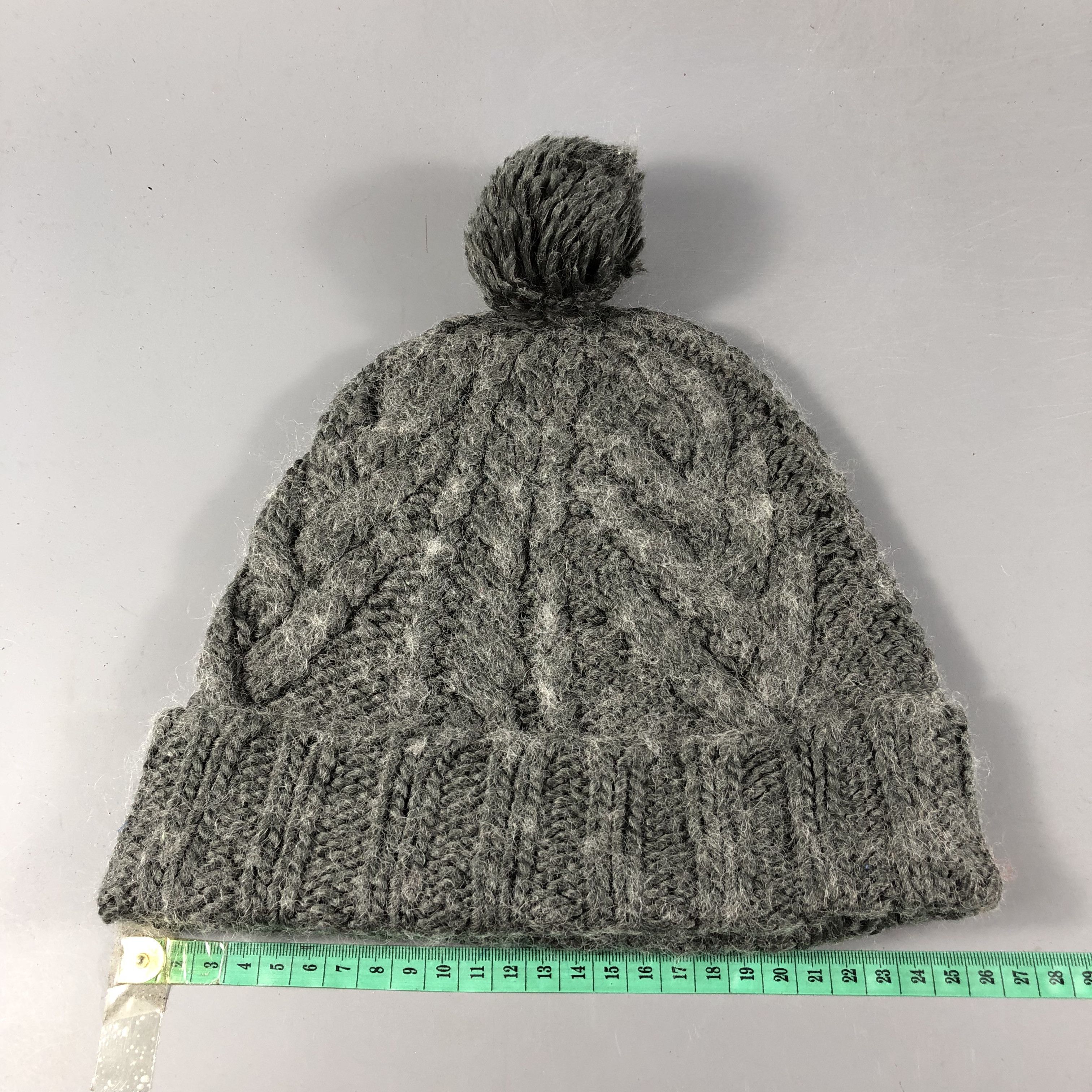 Vintage Milsa Cable Knit Wool Bobble Beanie Snowcap Snow Hat B930 Size ONE SIZE - 3 Thumbnail