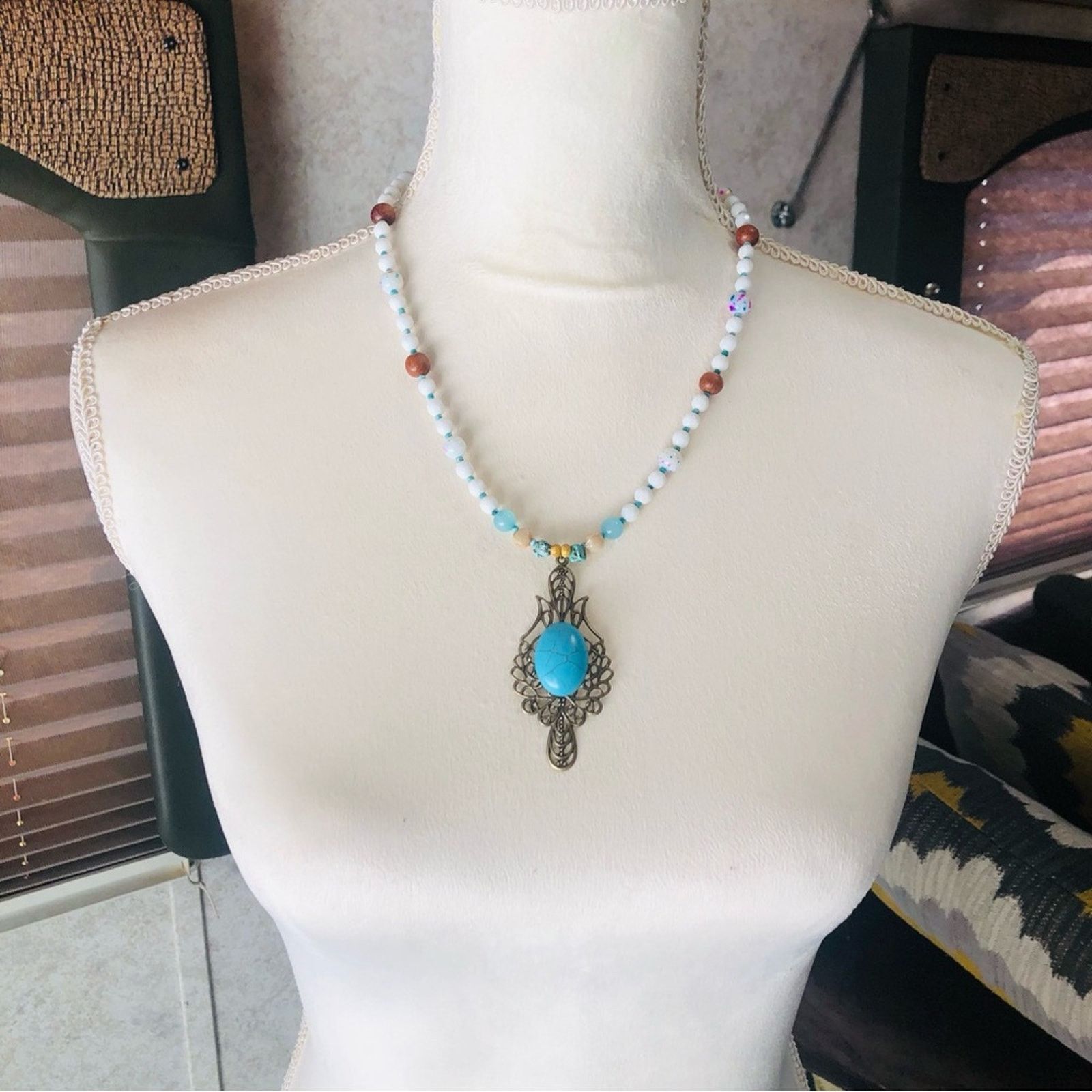 Handmade Handcrafted large howlite filigree pendant beaded necklace Size ONE SIZE - 4 Thumbnail