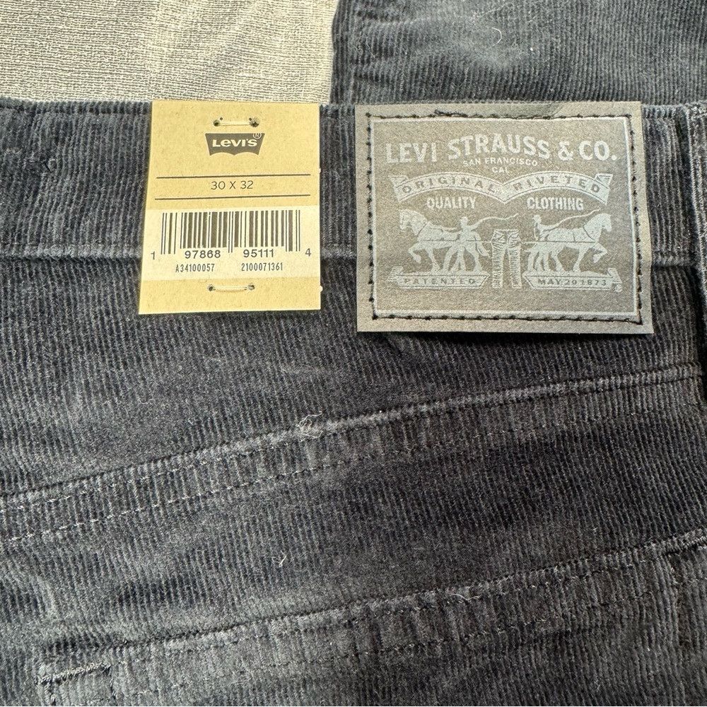 Levi's NWT New Levi's 726 High Rise Flare Corduroy Black Jeans Siz Size 30" / US 8 / IT 44 - 5 Thumbnail