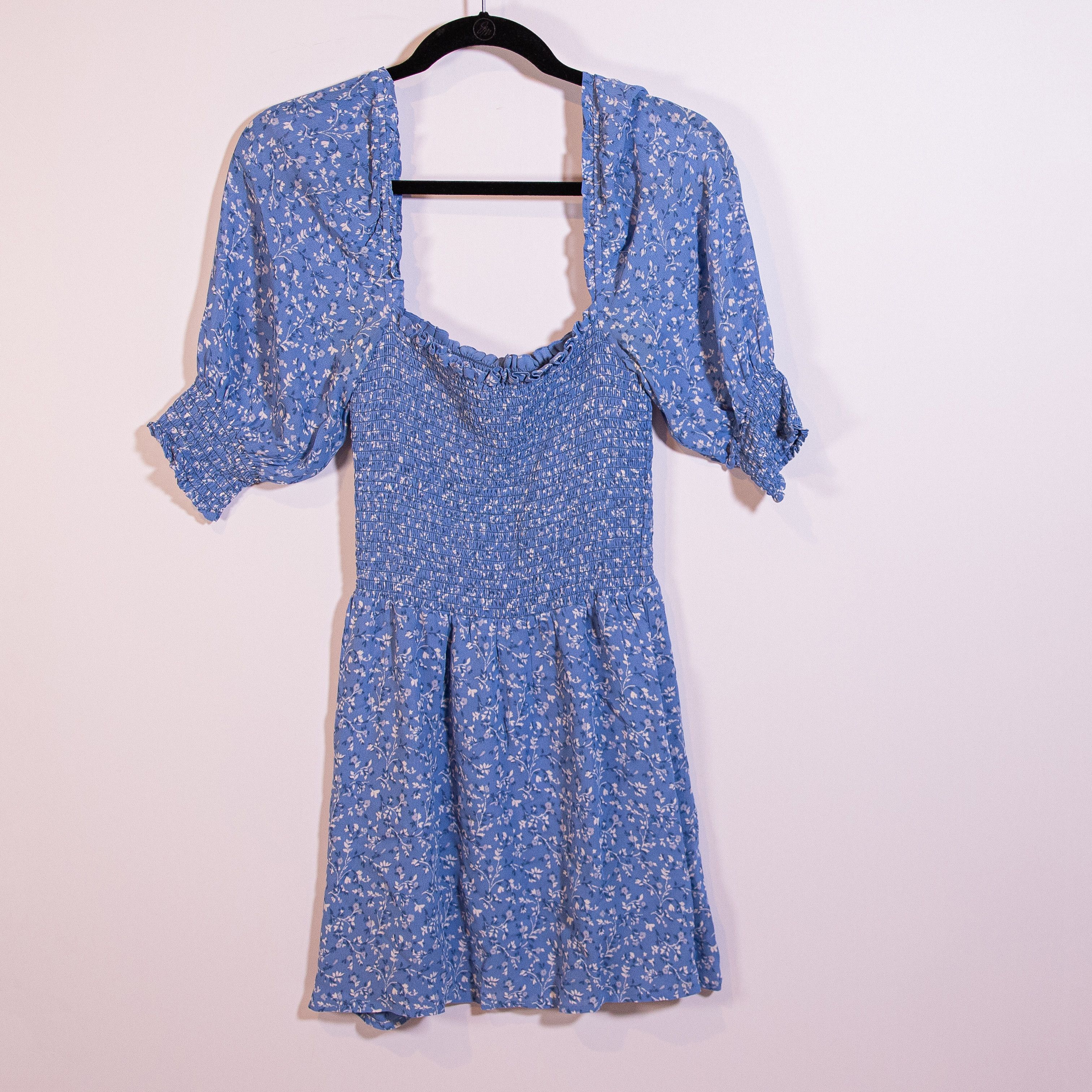 Reformation Reformation Elle Chiffon Smocked Bodice Size M / US 6-8 / IT 42-44 - 1 Thumbnail