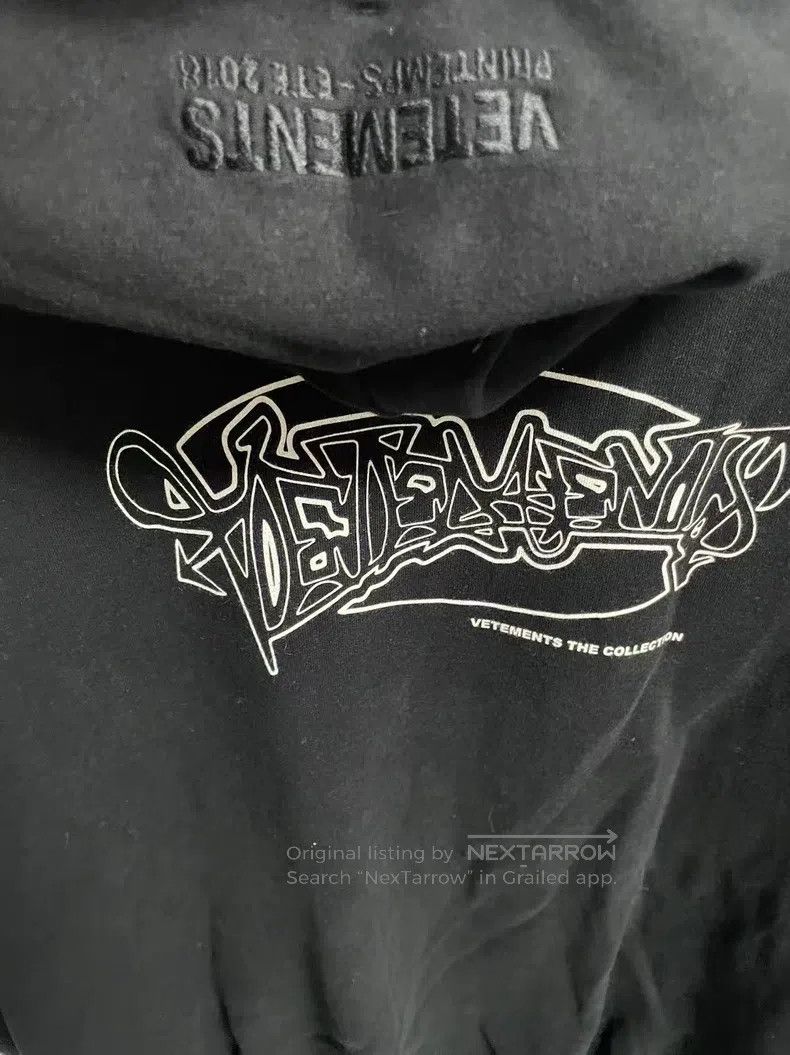 Vetements Vetements Chest Printed Sweatshirt Size US S / EU 44-46 / 1 - 7 Thumbnail
