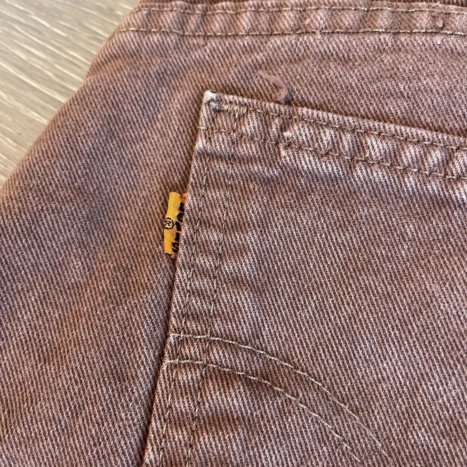 Levi's Vtg Levis 550 Jeans Mens 26x31.5 Brown Relaxed Tapered 90s Size US 26 / EU 42 - 5 Thumbnail