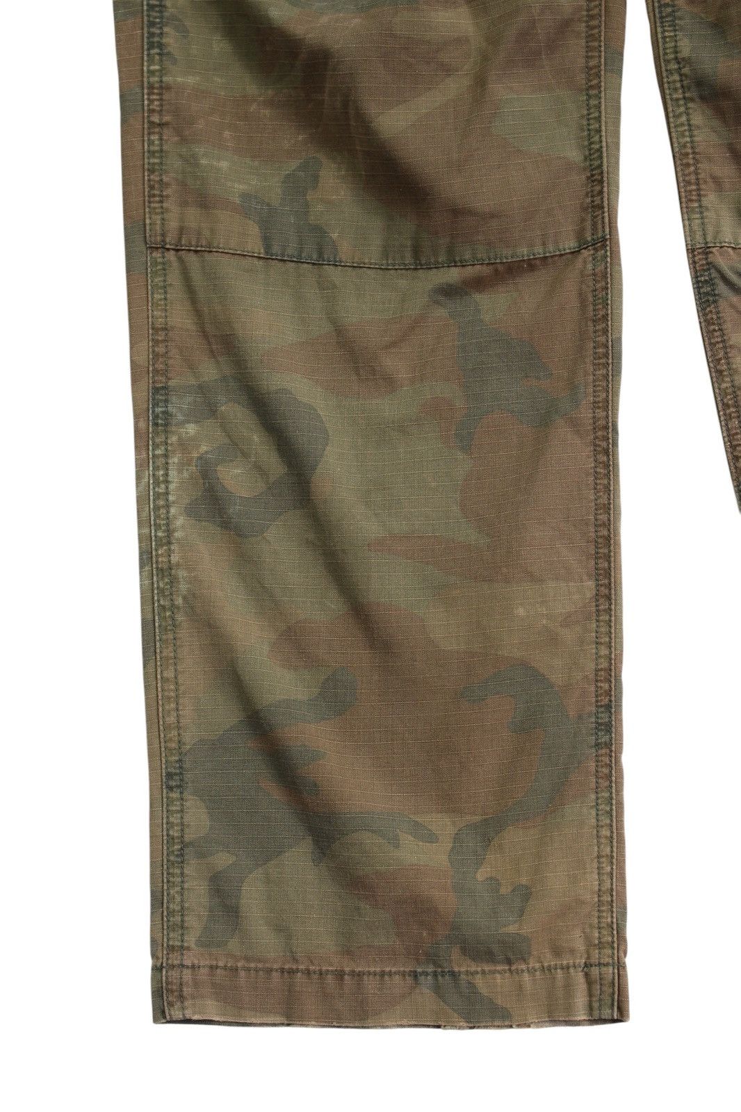 Hysteric Glamour 2000S DÂ-NANG CAMO DYED CARGO PANTS Size US 30 / EU 46 - 8 Thumbnail