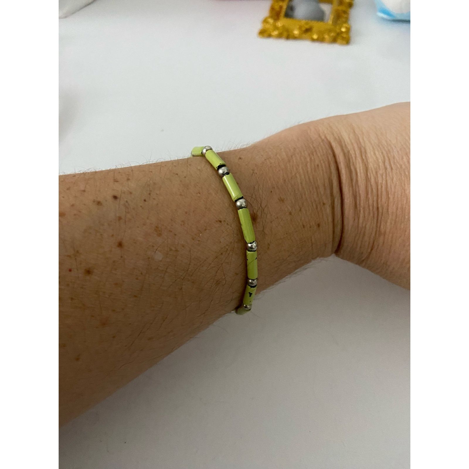 Other Handmade silver and lime green bead bracelet Size ONE SIZE - 1 Thumbnail