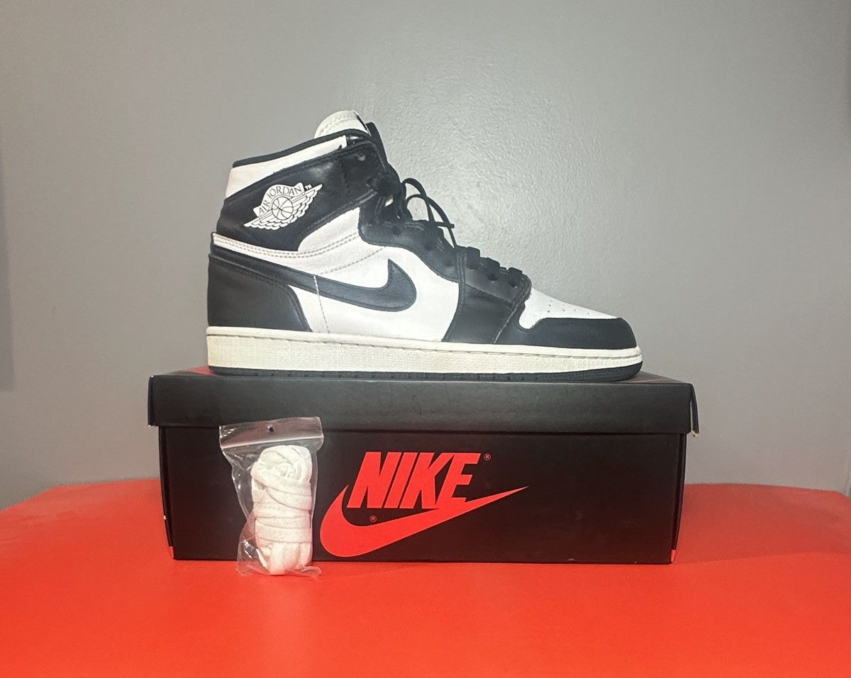 Jordan Brand Size 9.5 - Air Jordan 1 Retro OG 2014 High Black White Size US 9.5 / EU 42-43 - 1 Thumbnail