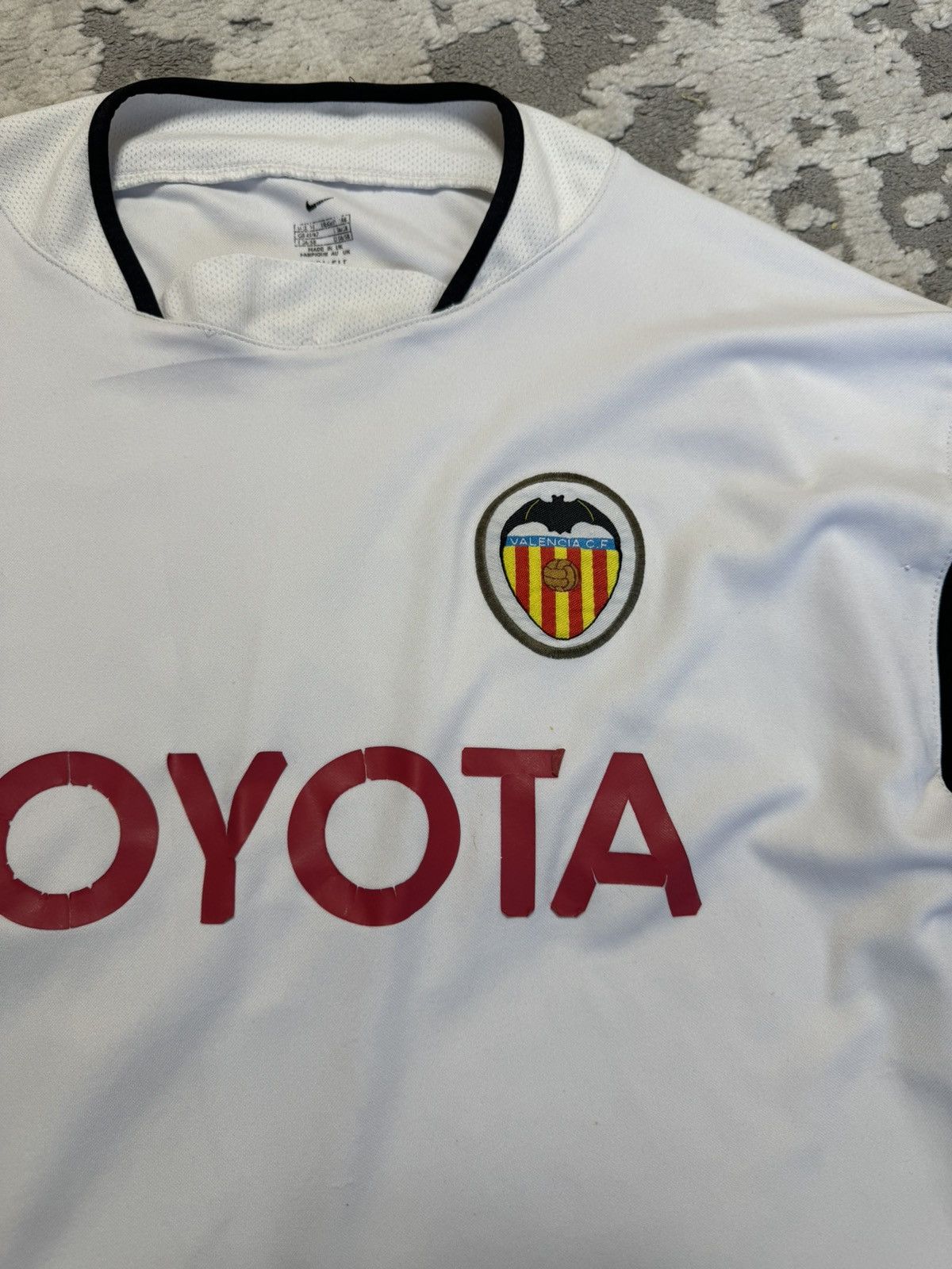 Nike × Vintage Nike FC Valencia 2003-04 Season Home Kit La Liga Jersey Size US XL / EU 56 / 4 - 5 Thumbnail