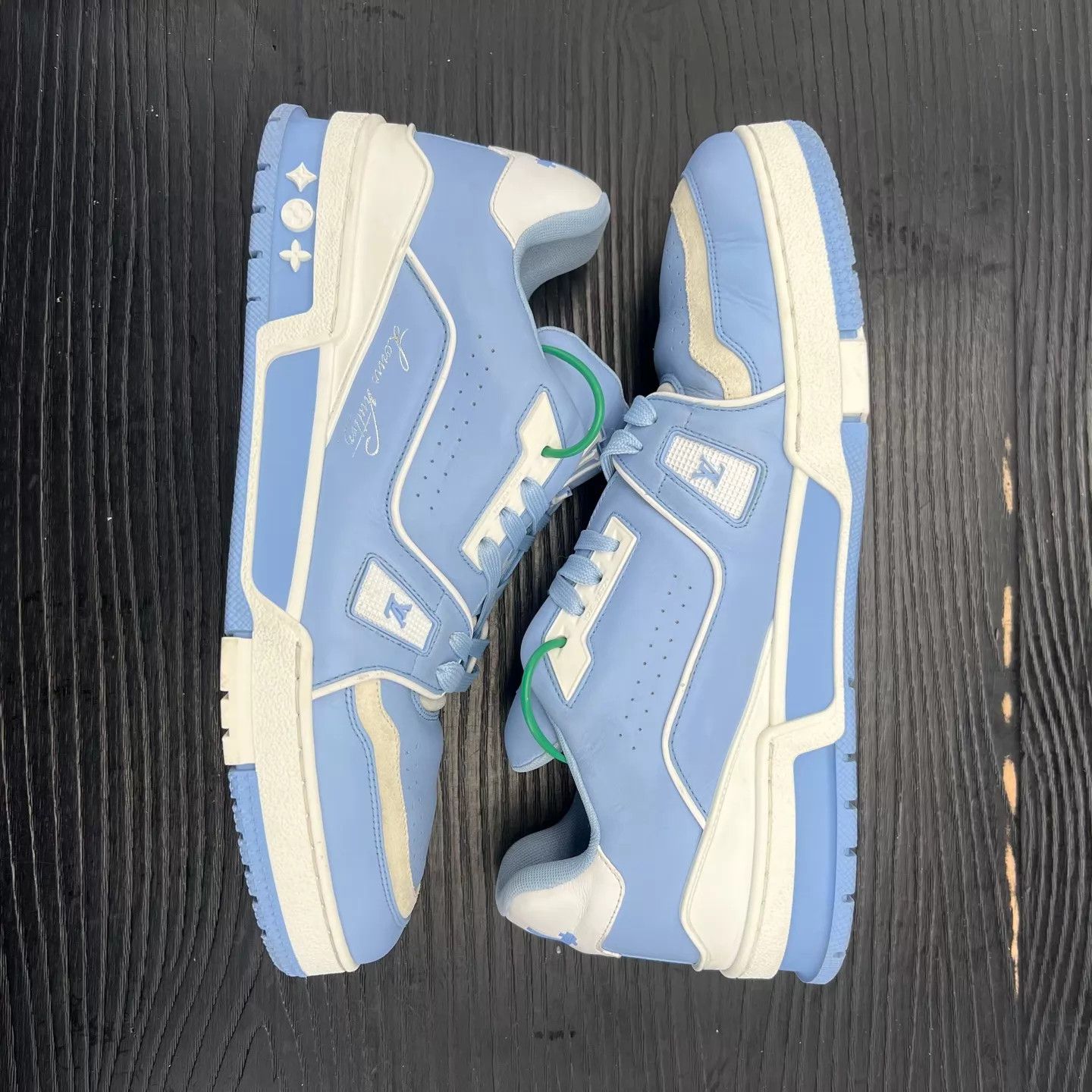 Louis Vuitton lv Trainer Sky Blue UK9/43 Near New Size US 10 / EU 43 - 3 Thumbnail