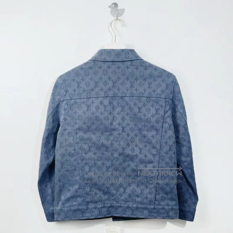 Louis Vuitton Louis Vuitton Monogram embossed dark print full-print Logo Size US L / EU 52-54 / 3 - 2 Thumbnail