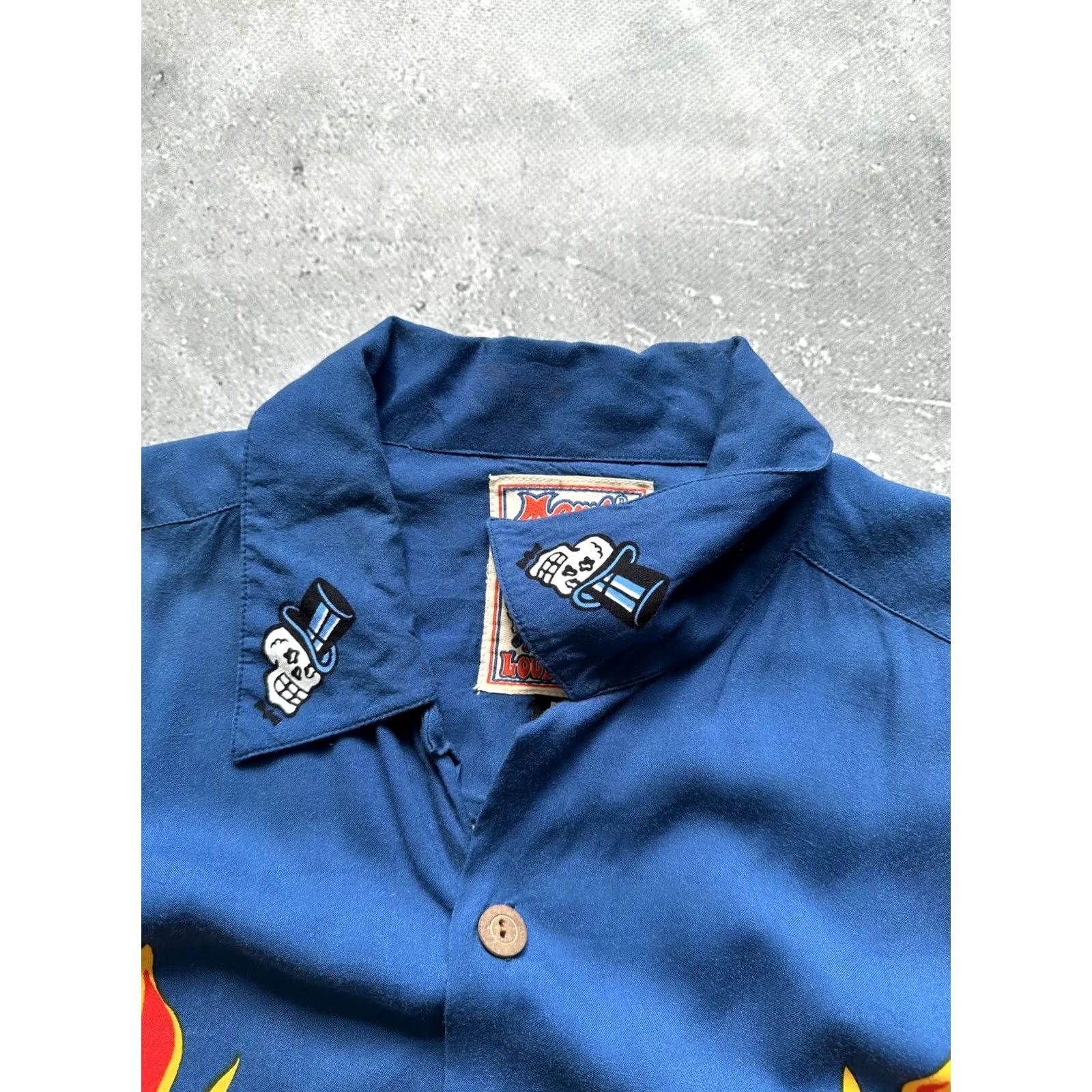 Mambo VINTAGE Mambo Shirt Men’s Size M Blue Button-Up Short Sleeve Crew Neck Cotton ru in 2001 Men’s M Blue Shirt Size US M / EU 48-50 / 2 - 7 Thumbnail