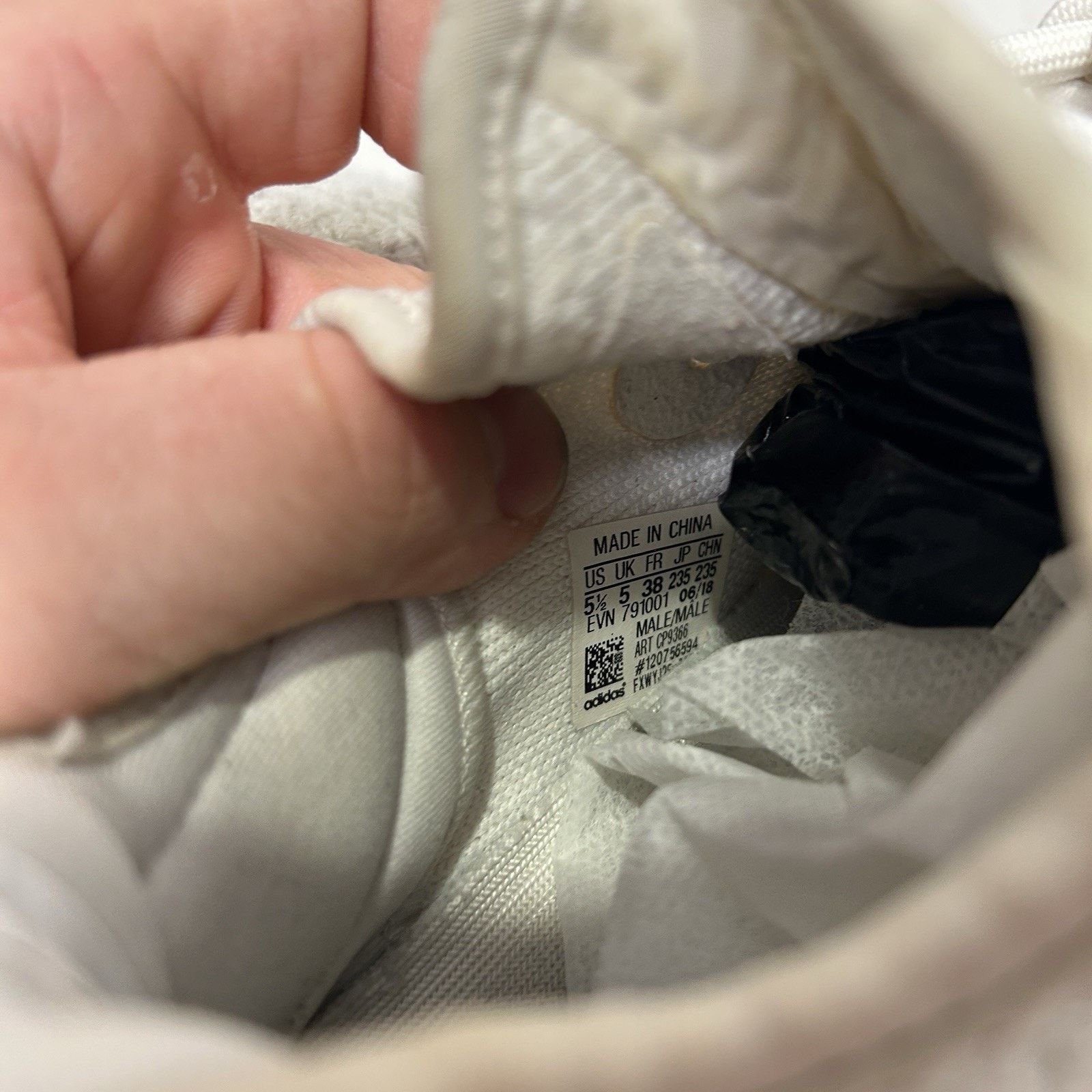 Adidas Adidas Yeezy Boost 350 “Cream/Triple White” CP9366 Size US 6.5 / IT 36.5 - 8 Thumbnail