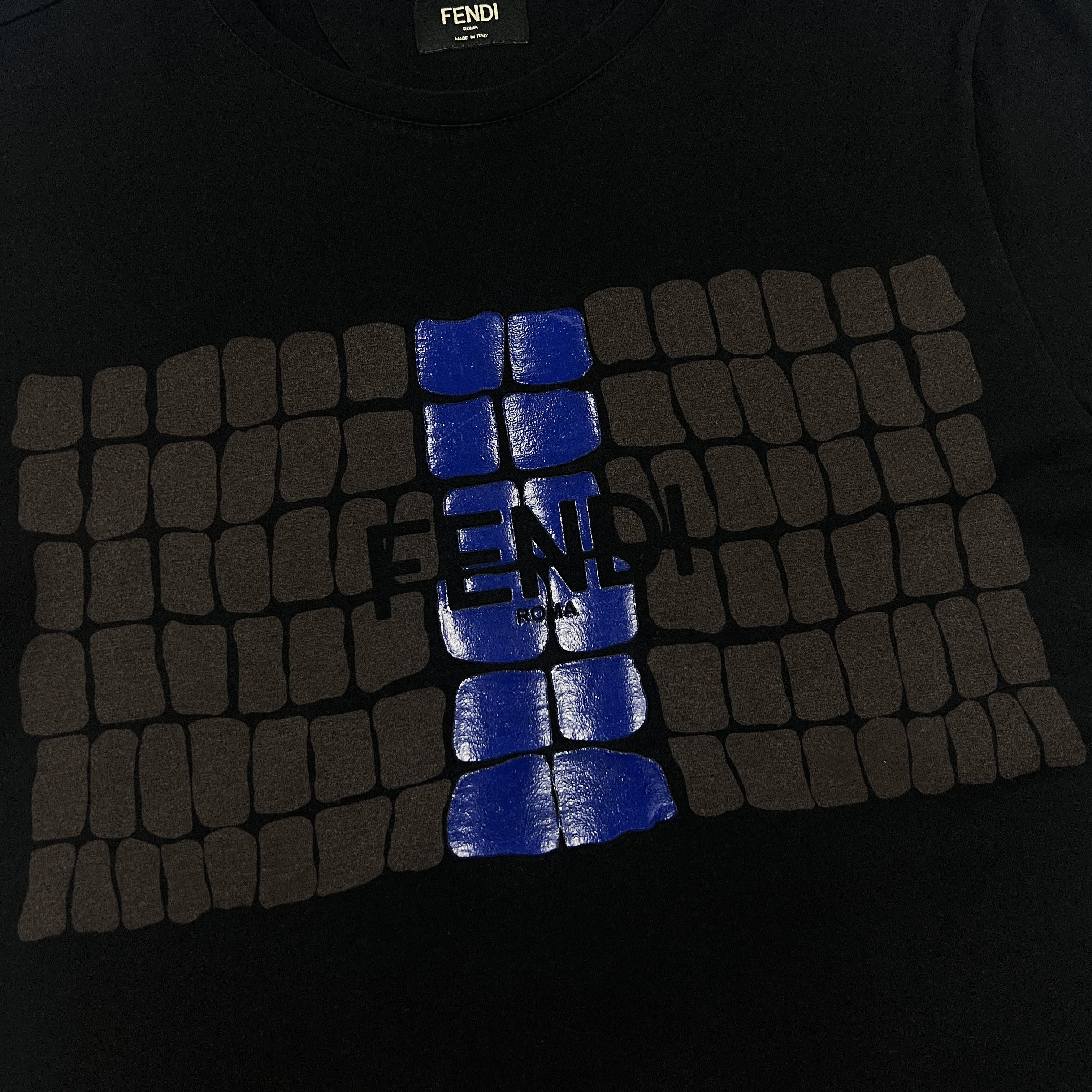 Fendi Fendi Scales Logo T-Shirt Size US M / EU 48-50 / 2 - 3 Thumbnail