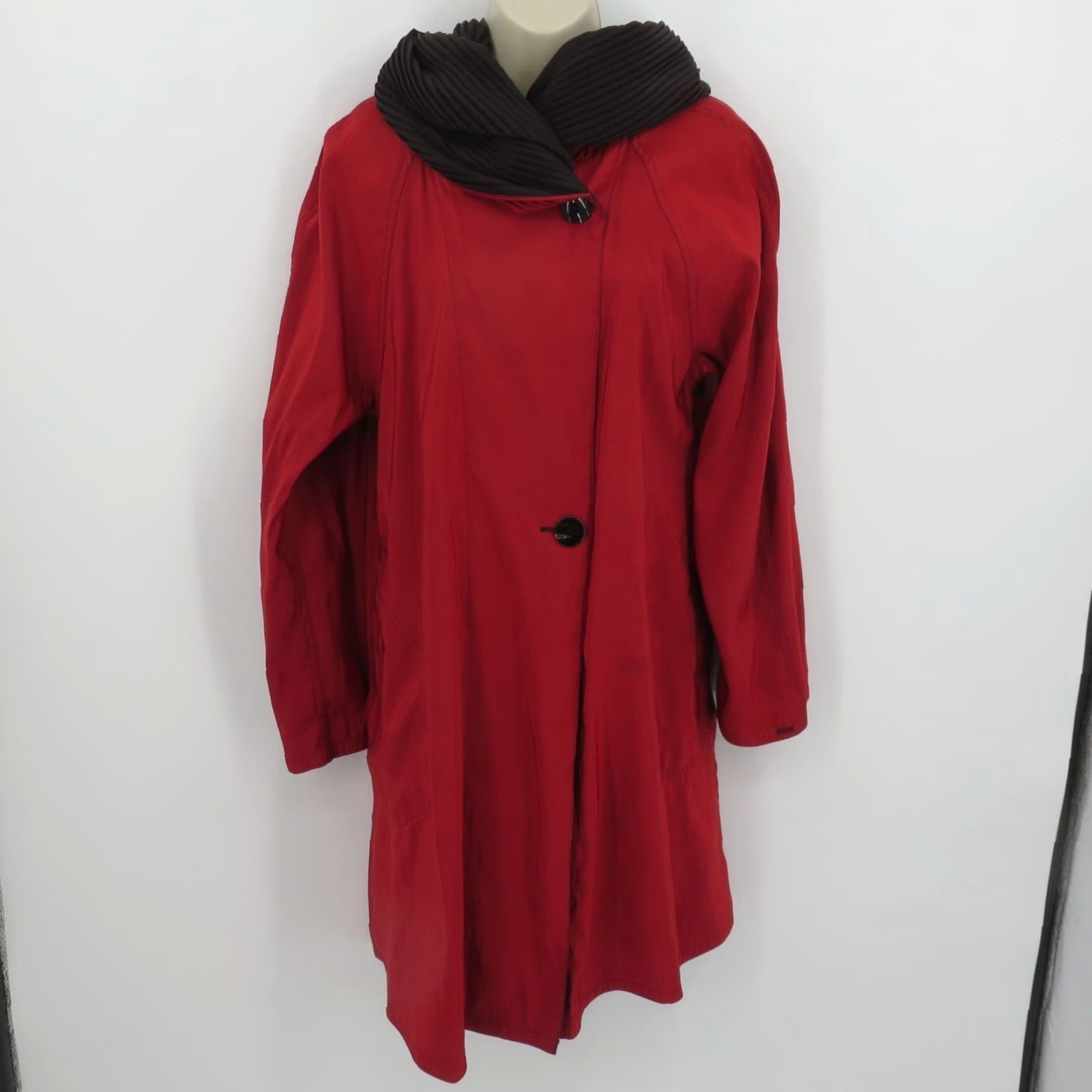 Vintage Mycra Pac Donatella Women Jacket 0-P Black Red Reversible Hood Pleated Size XS / US 0-2 / IT 36-38 - 4 Thumbnail