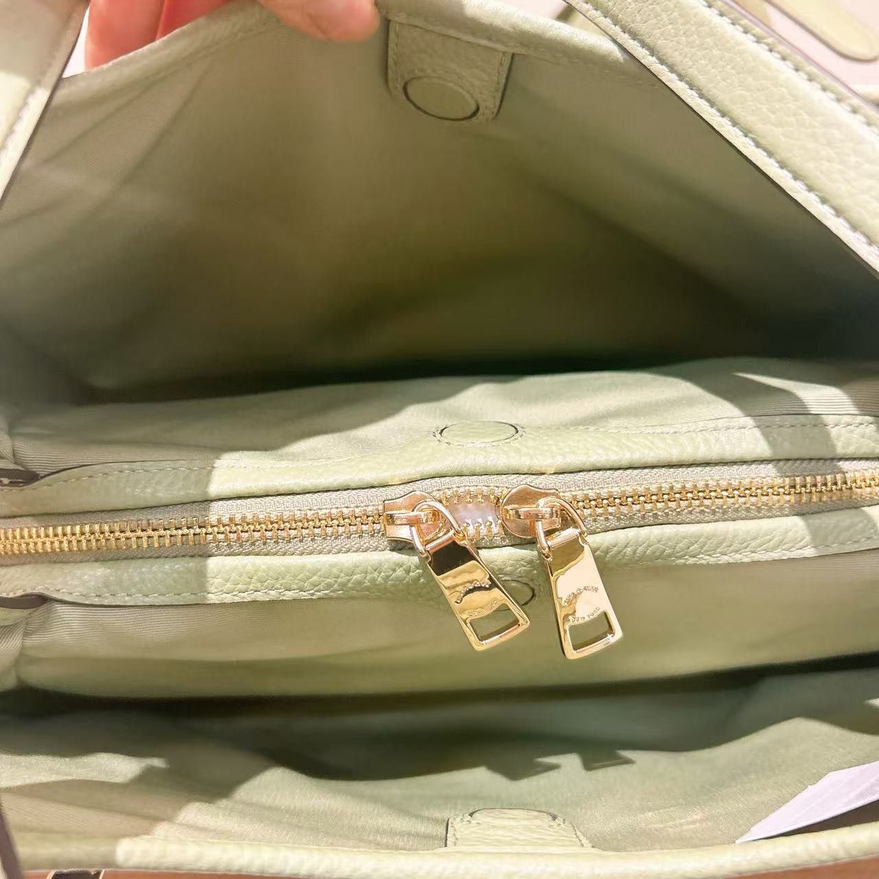 Coach NWT Coach Erin Shoulder Bag CAQ86 Size ONE SIZE - 5 Thumbnail