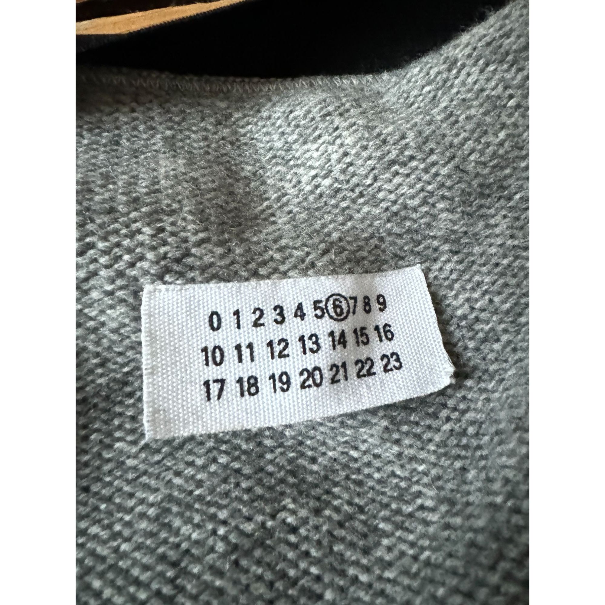 Maison Margiela 1998 Miss Deanna Grey Wool Skirt Size 27" / US 4 / IT 40 - 5 Thumbnail