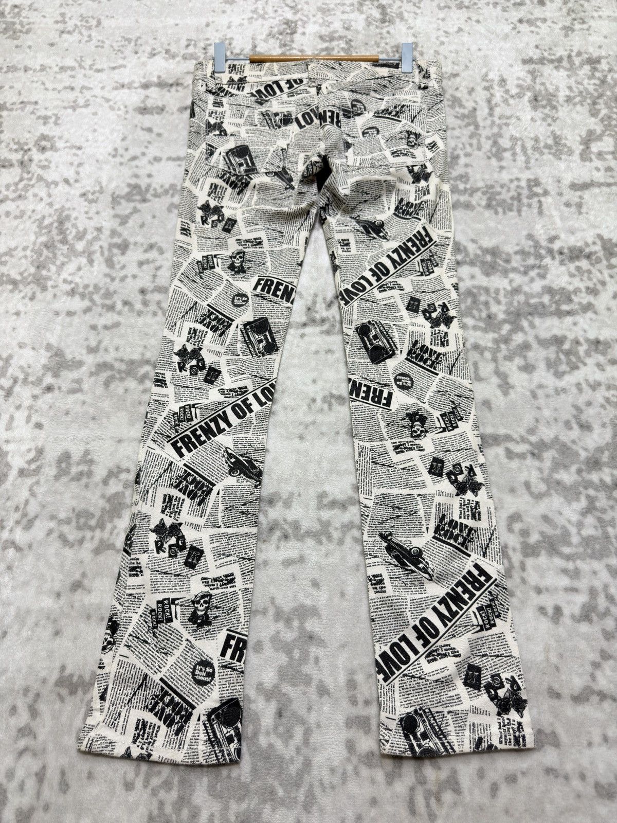 Japanese Brand Vintage INDIO Archive Newspaper Print Low Rise Slim Fit Size US 28 / EU 44 - 2 Thumbnail