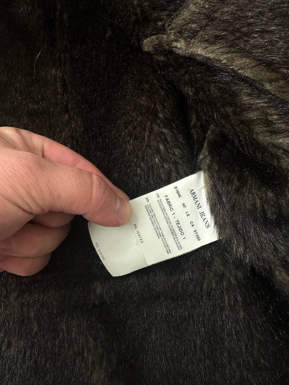 Armani × Vintage Vintage Armani Jeans Faux Fur Womesn Jacket Size L / US 10 / IT 46 - 15 Thumbnail