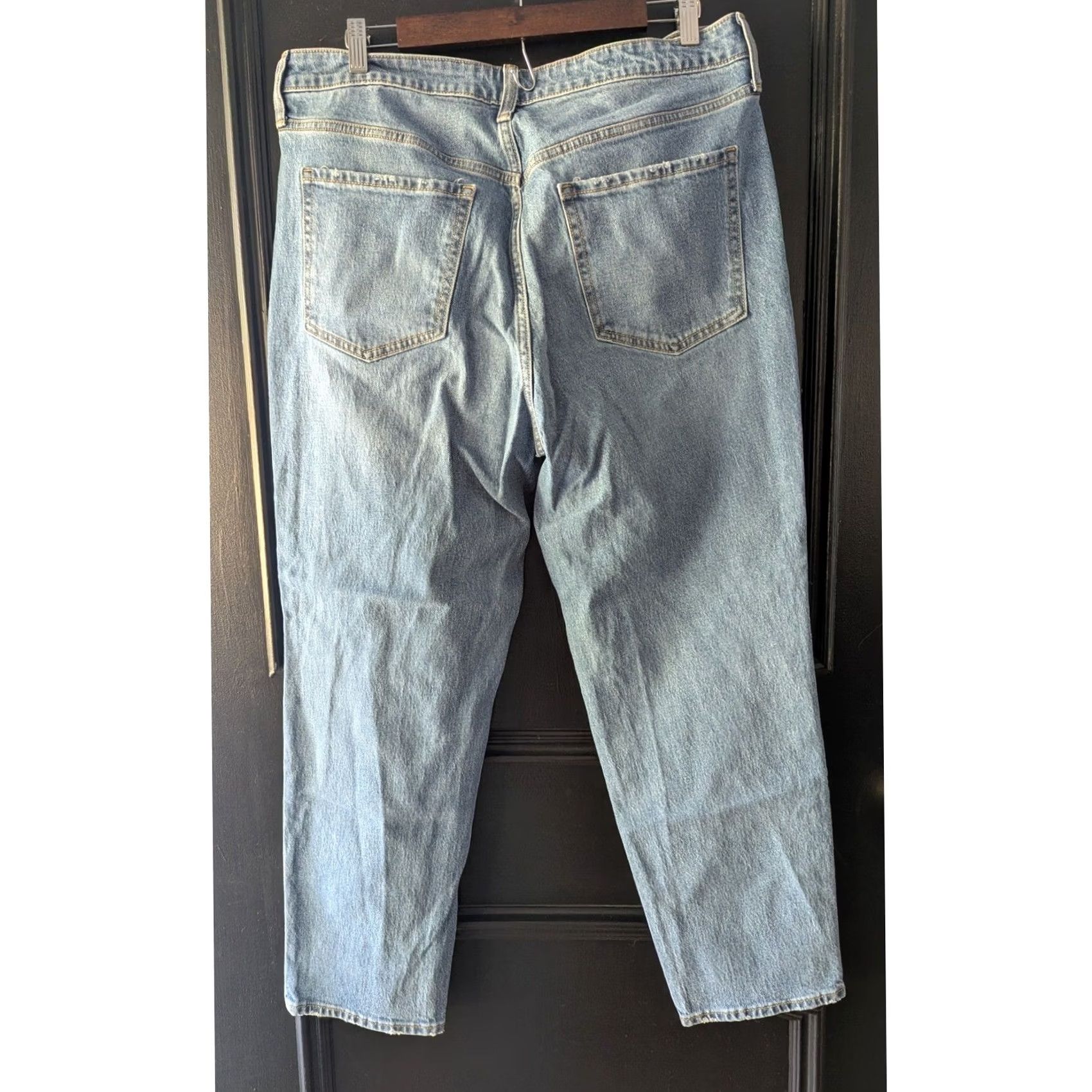 Old Navy Old Navy Jeans Light Wash OG Straight High Rise 14 Women Denim 5-Pocket Classic 90s Mom Jeans Womens Size 36" / US 14 / IT 50 - 2 Thumbnail