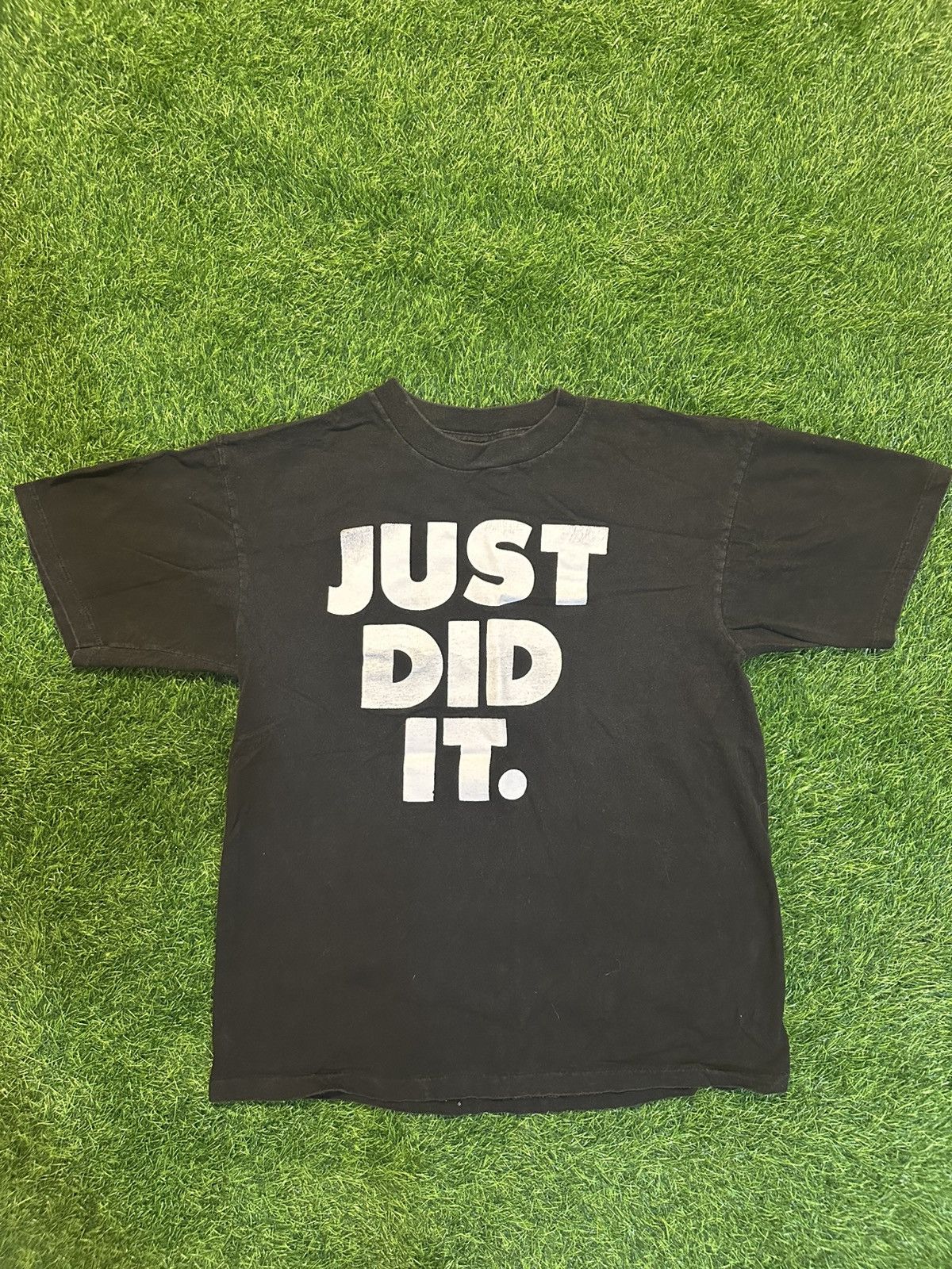 Vintage Vintage Just Did It Tee Shirt Size Large Size US L / EU 52-54 / 3 - 1 Thumbnail