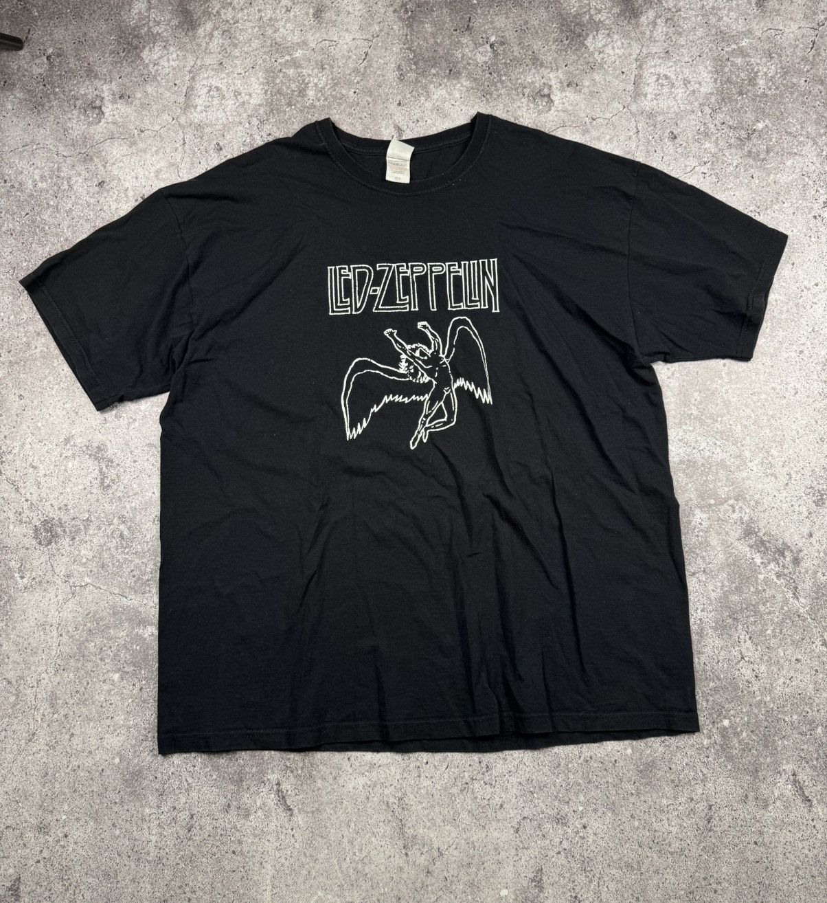 Band Tees × Vintage Led Zeppelin 00s Vintage baggy T shirt Band Rock Metal Heavy Size US XL / EU 56 / 4 - 1 Thumbnail