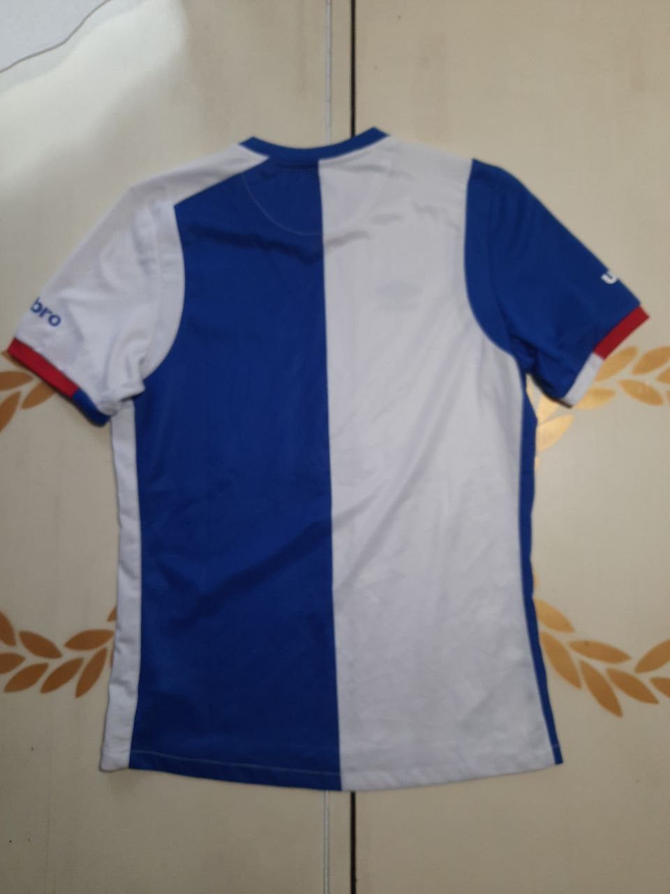 Umbro Umbro Blackburn Rovers Jersey 2016-2017 Size US M / EU 48-50 / 2 - 12 Thumbnail