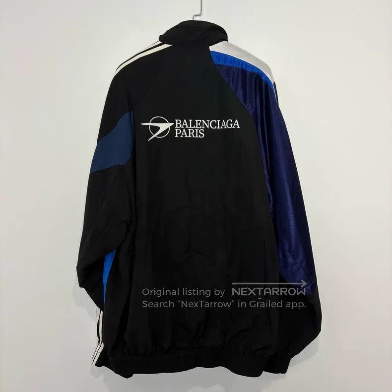 Balenciaga Balenciaga Silk拼接 school uniform with asymmetric design Size US S / EU 44-46 / 1 - 2 Thumbnail