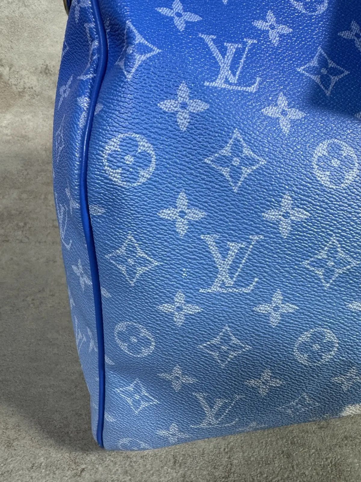 Louis Vuitton Louis Vuitton x Virgil Keepall Size ONE SIZE - 3 Thumbnail