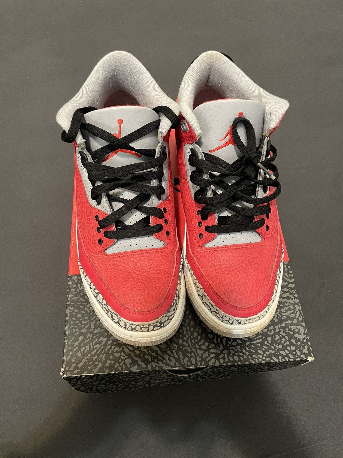 Jordan Brand AIR JORDAN 3 - Red Cement Size US 9 / EU 42 - 5 Thumbnail