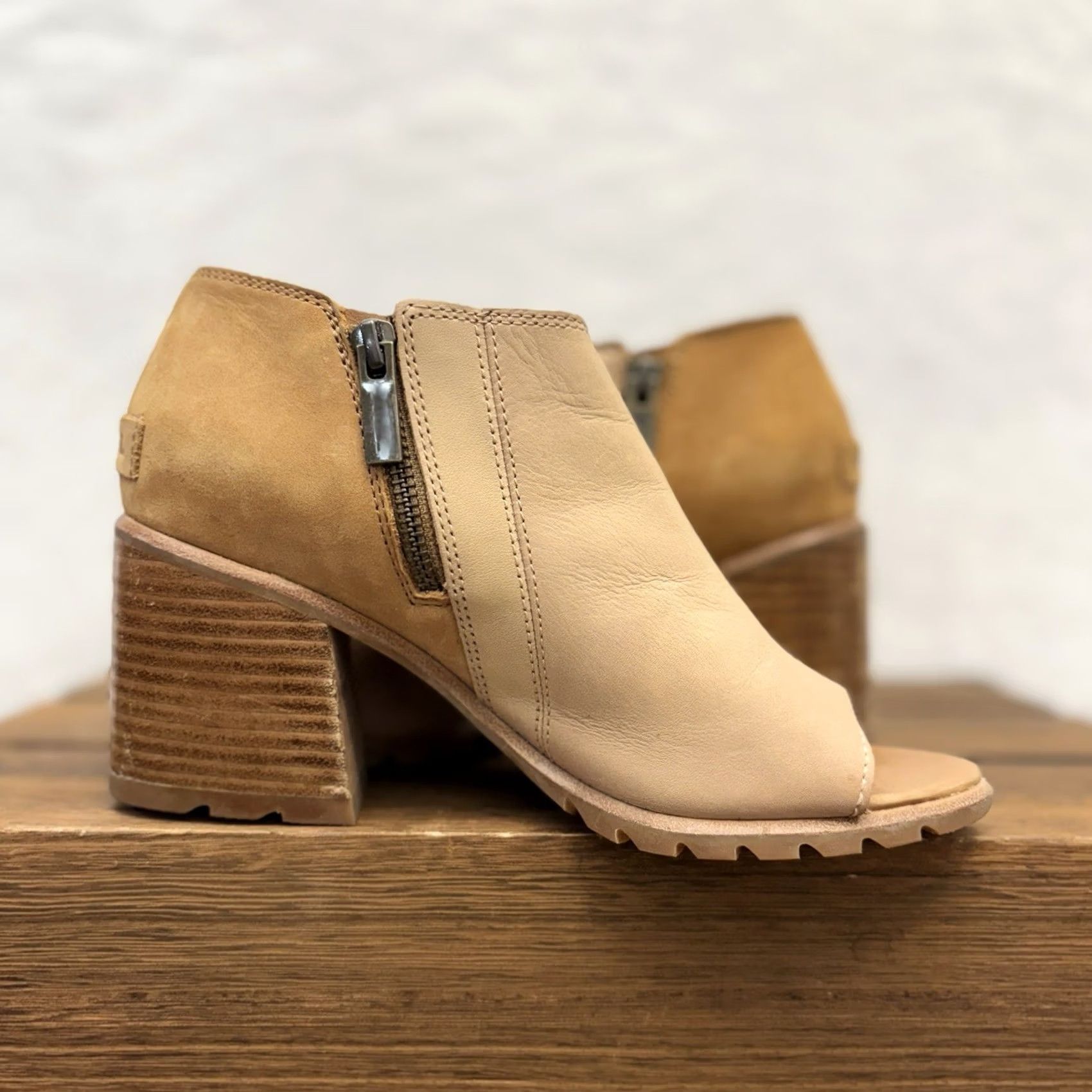 SOREL Sorel Sandals Nadia Tan Leather Open Toe Side Zip Platform Booties 7.5M Size US 8 / IT 38 - 6 Thumbnail