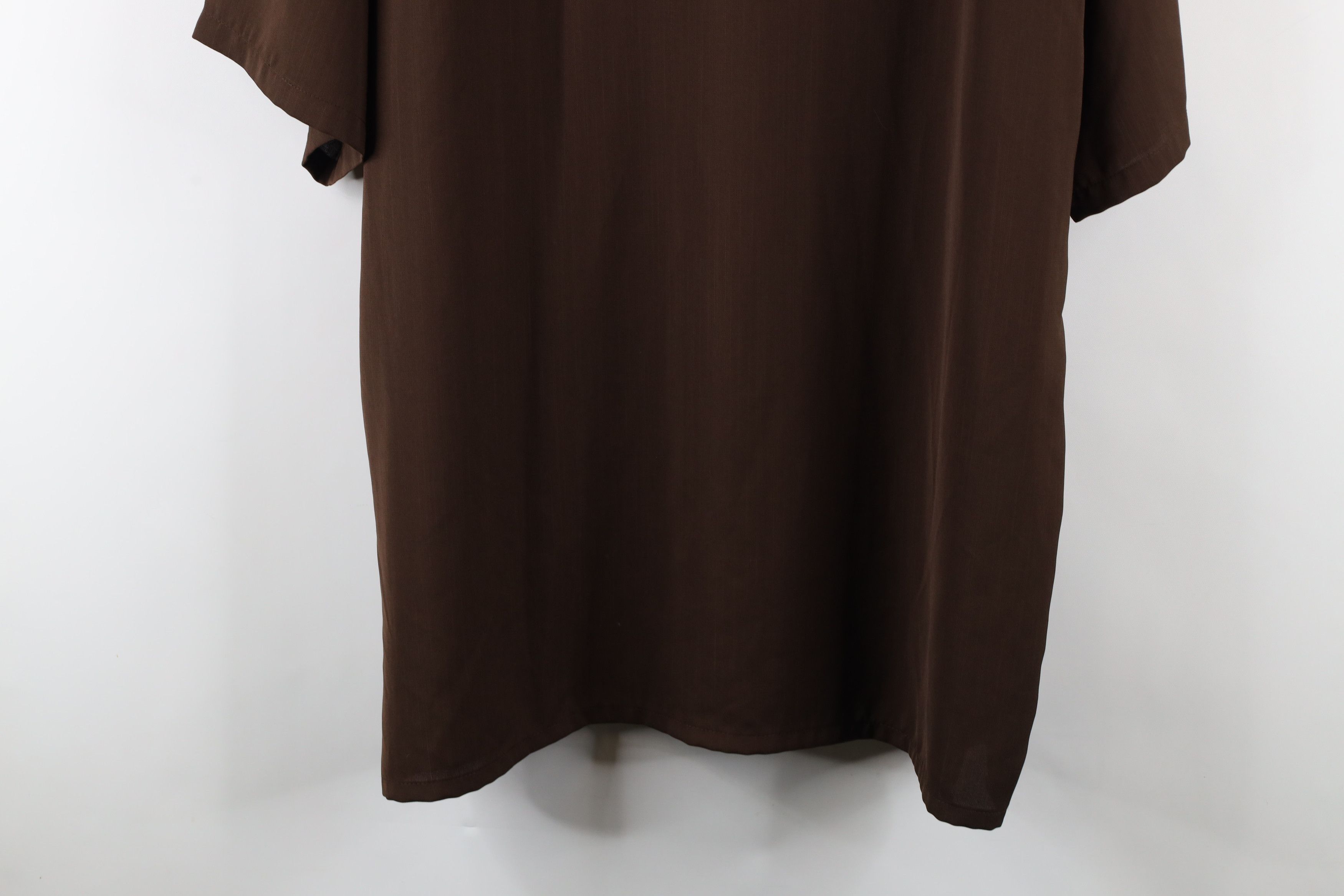 Vintage Vintage 90s Rockabilly Streetwear Collar Button Shirt Brown Size US XL / EU 56 / 4 - 13 Thumbnail