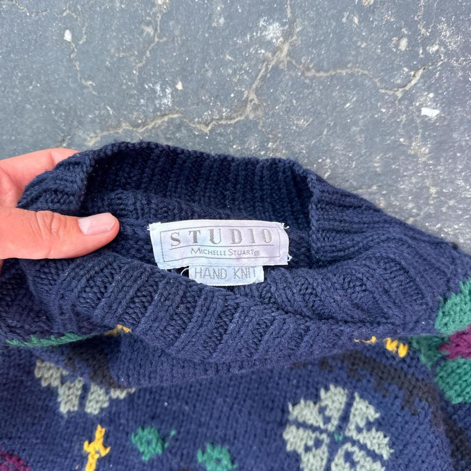 Vintage Vintage 90s Wool Grandma Knit Sweater Size Medium Size M / US 6-8 / IT 42-44 - 5 Thumbnail