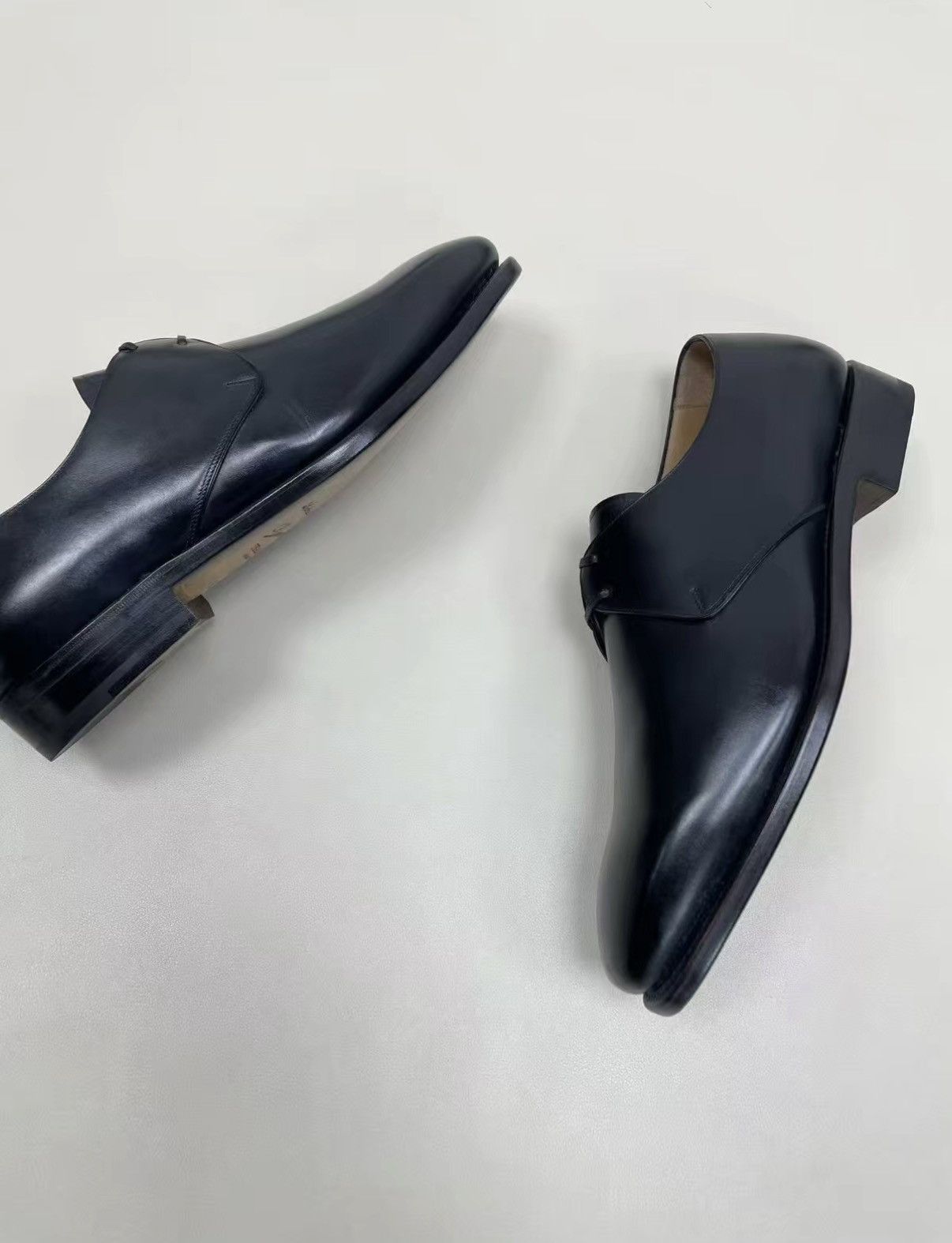 Salvatore Ferragamo Ferragamo Leather Sole Casual Leather Shoes J30 Size US 6.5 / EU 39-40 - 6 Thumbnail
