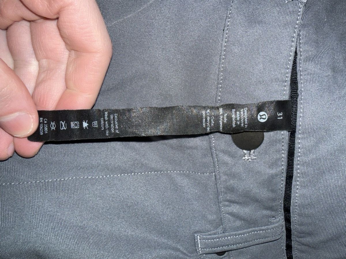Lululemon Lululemon Grey ABC Pants Size US 31 - 4 Thumbnail