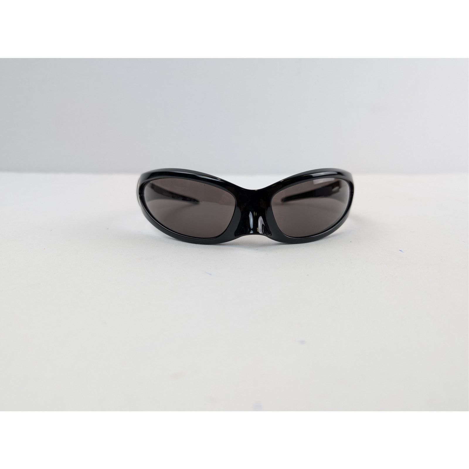 Balenciaga o1rshd1 Size: OS / Skin Cat Sunglasses in Black Size ONE SIZE - 3 Thumbnail
