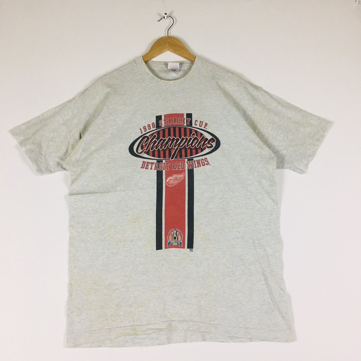 Fruit Of The Loom × NHL × Nutmeg Vintage 98s Single Stitch Stanley Cup Detroit Red Wings Size US L / EU 52-54 / 3 - 1 Thumbnail