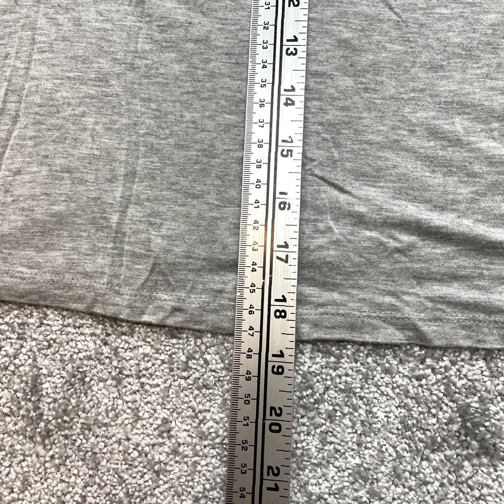 Vintage VINTAGE Occasion T Shirt Womens Small Gray Ringer Blue Trim Pocket Tee Soft Rayon Top Shirt Womens Small Gray Ringer Blue Trim Pocket Tee Rayon Top Size S / US 4 / IT 40 - 4 Thumbnail