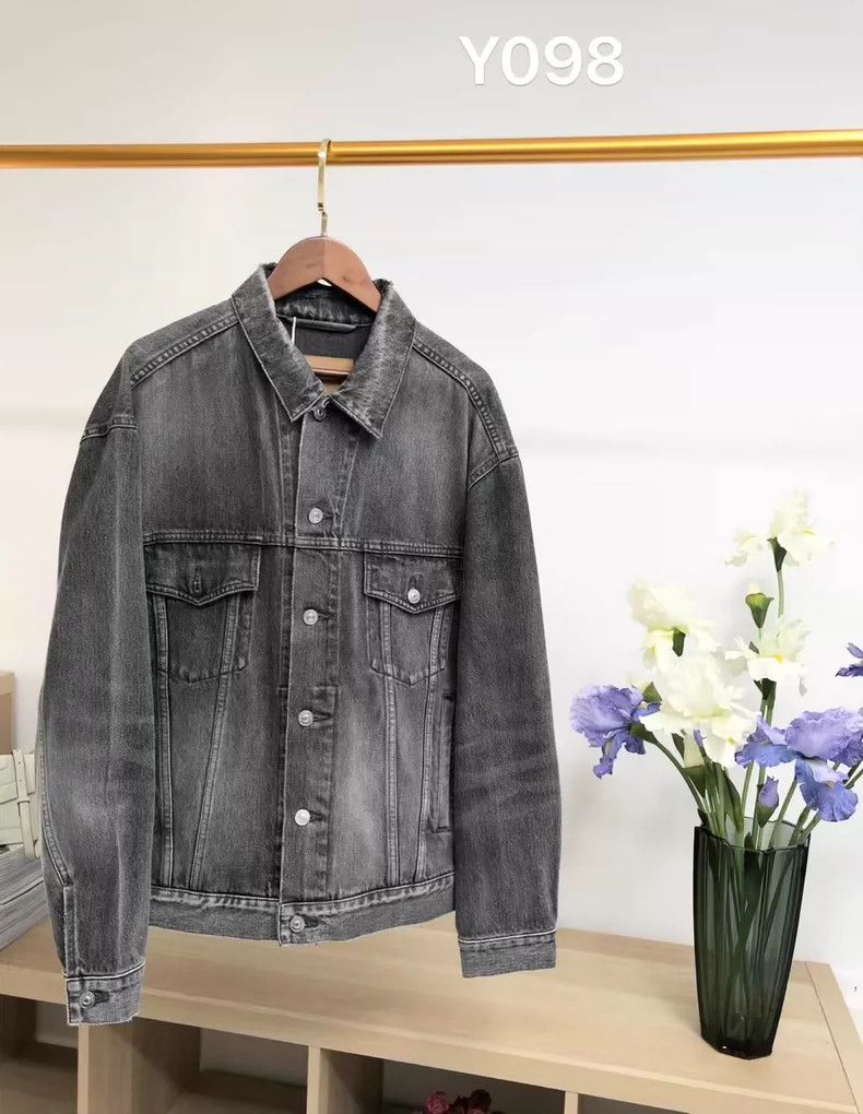 Balenciaga Balenciaga Distressed Logo Denim Jacket-dmc Size US L / EU 52-54 / 3 - 1 Thumbnail