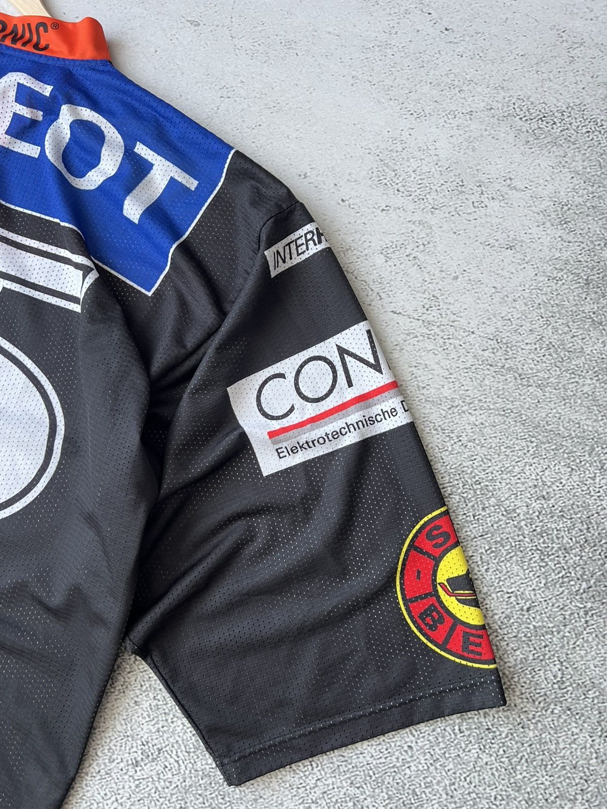 NHL Vintage 1980s SC Bern Hockey Jersey #85 – Made in Italy – XL Size US XL / EU 56 / 4 - 16 Thumbnail