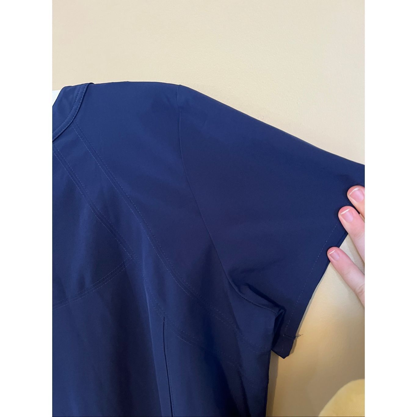 Other Barco One Blue Scrub Top Woman’s Size XL FLAWED-MARKS Size XL / US 12-14 / IT 48-50 - 10 Thumbnail