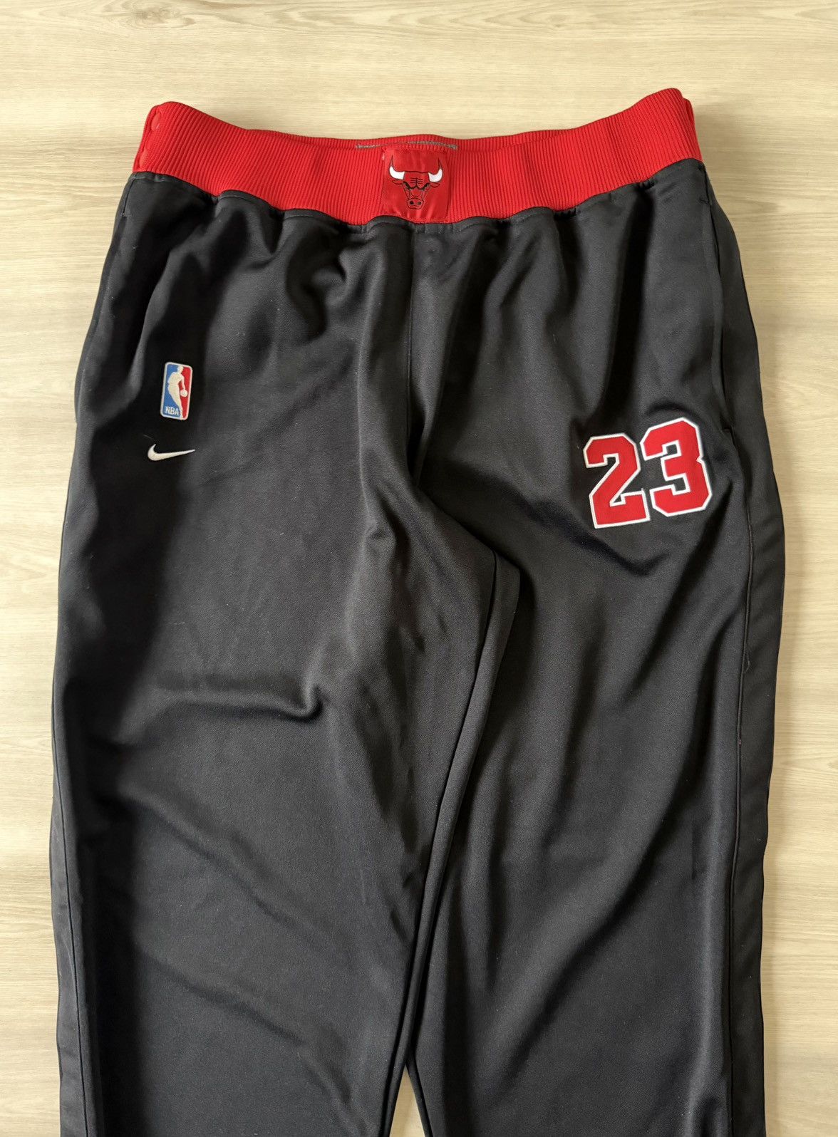 Nike Vtg Nike Pants Chicago Bulls Jordan #23 Warm Up Pants 2XL Size US 40 / EU 56 - 2 Thumbnail