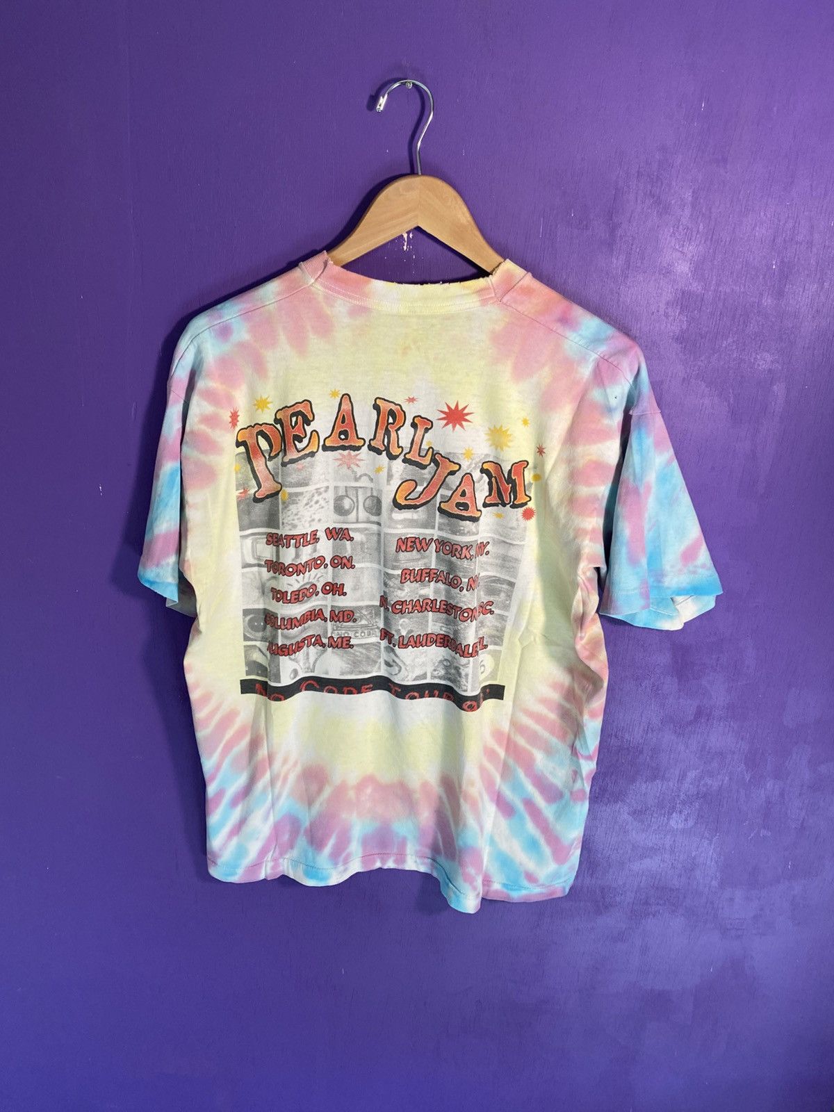 Band Tees Vintage 1996 Pearl Jam no code tour tee Size US XL / EU 56 / 4 - 2 Thumbnail