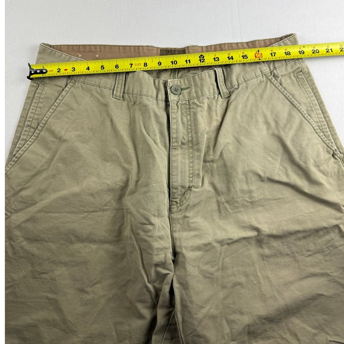 St. Johns Bay St. John's Bay Men's Shorts - Size 40 - Great Condition Size US 40 / EU 56 - 2 Thumbnail